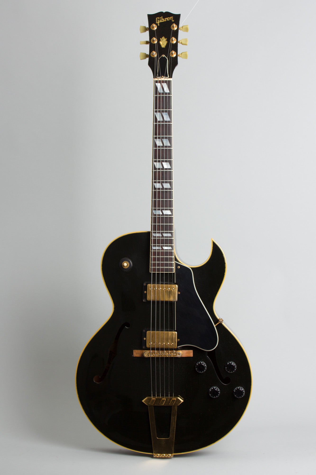 Gibson ES-175D Arch Top Hollow Body Electric Guitar (1990)
