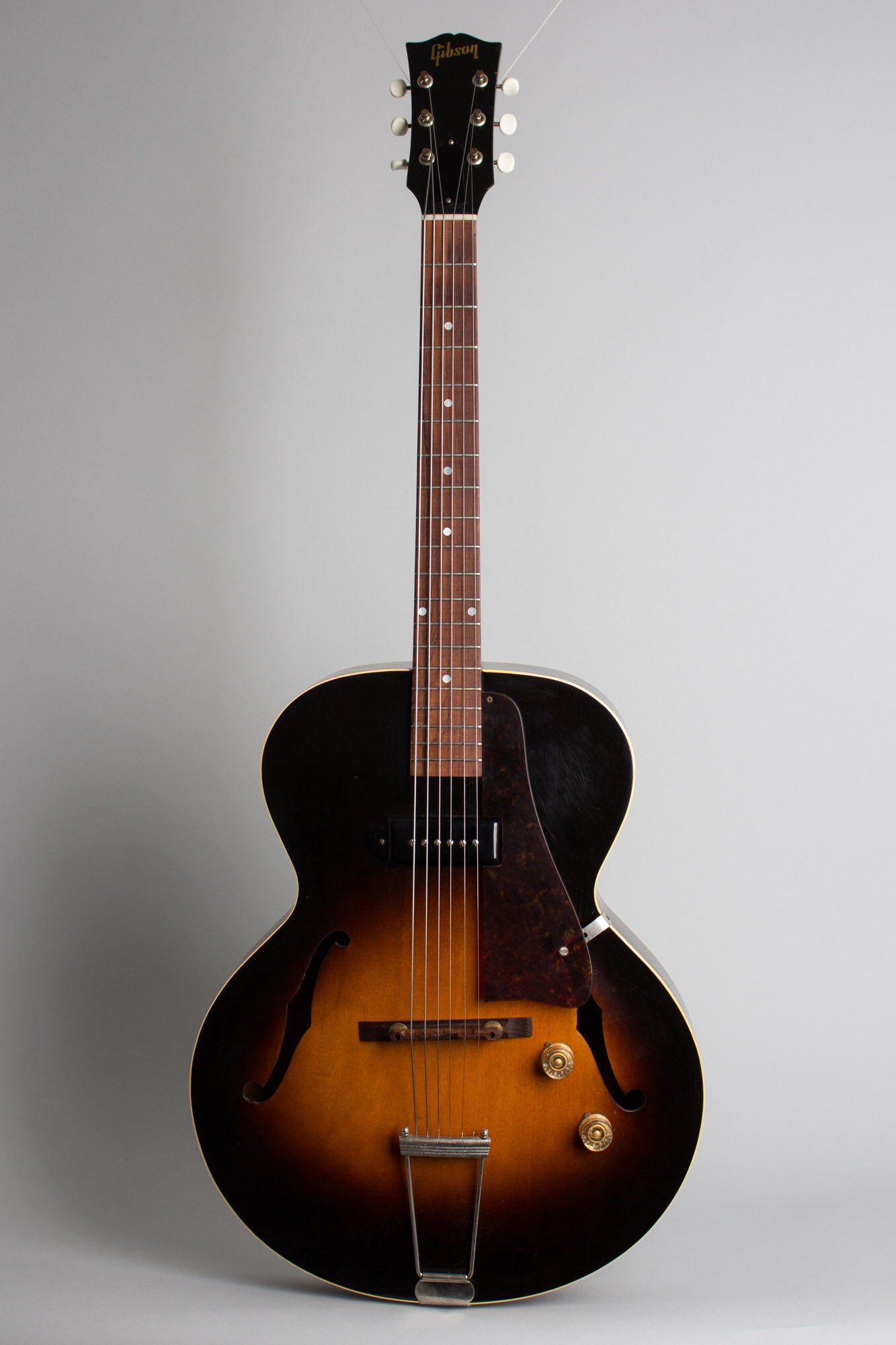 Gibson ES-125 Arch Top Hollow Body Electric Guitar (1951)
