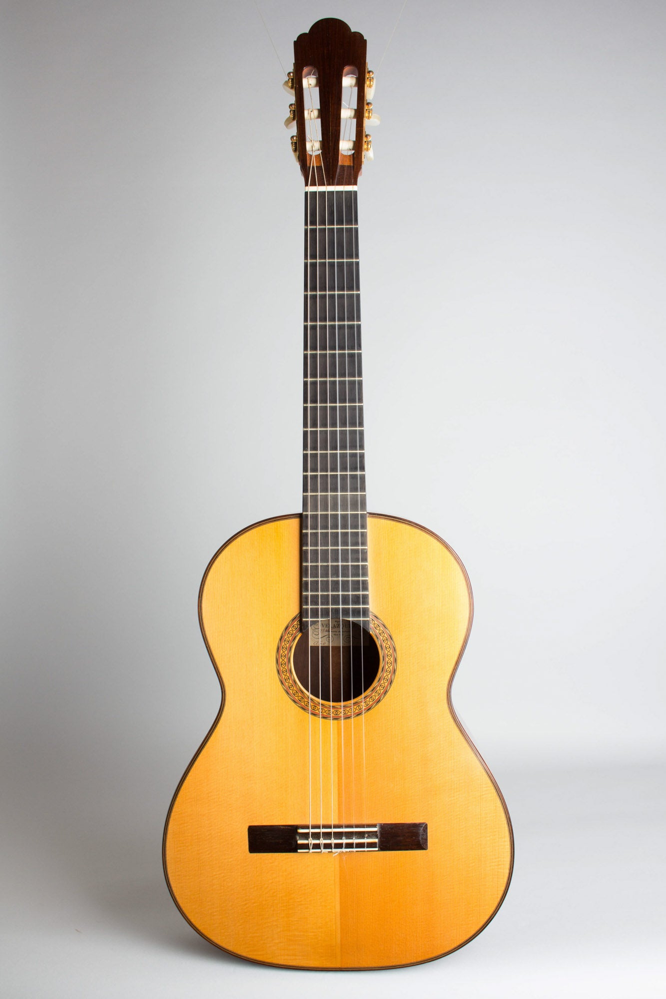 Manuel Velazquez Classical Guitar (1981)