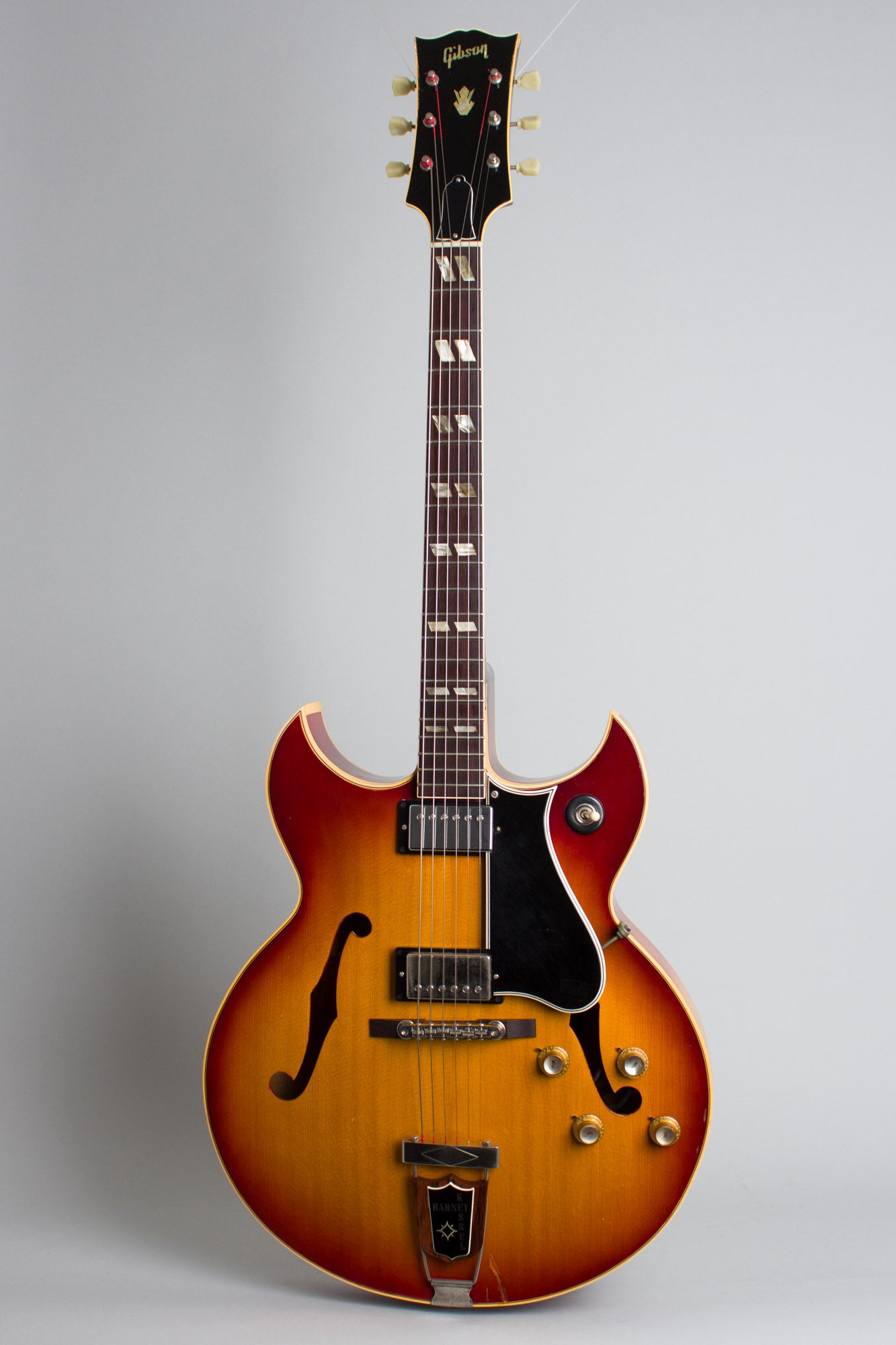 Gibson Barney Kessell Regular Arch Top Hollow Body Electric Guitar (1962)