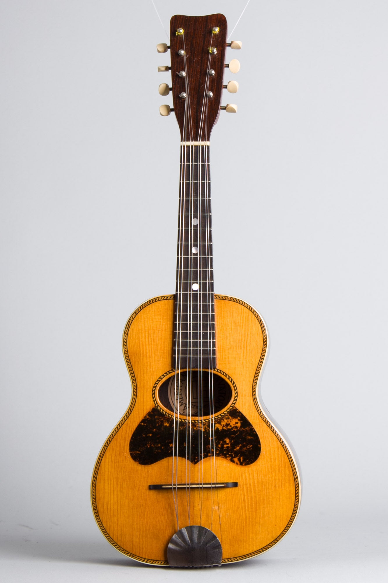 Lyon & Healy American Conservatory Mandolinetto (1912)