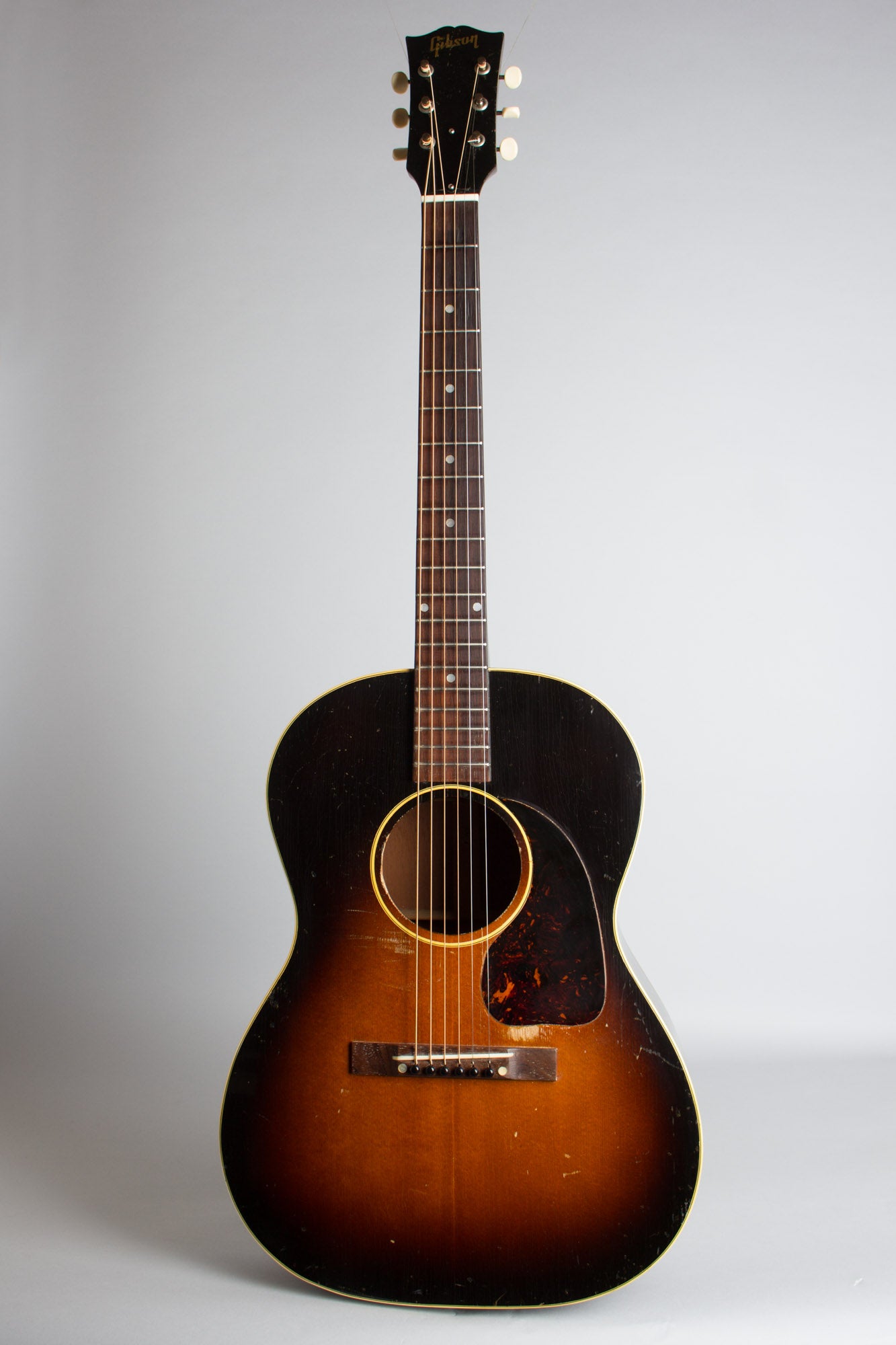 Gibson LG-2 Flat Top Acoustic Guitar (1949)