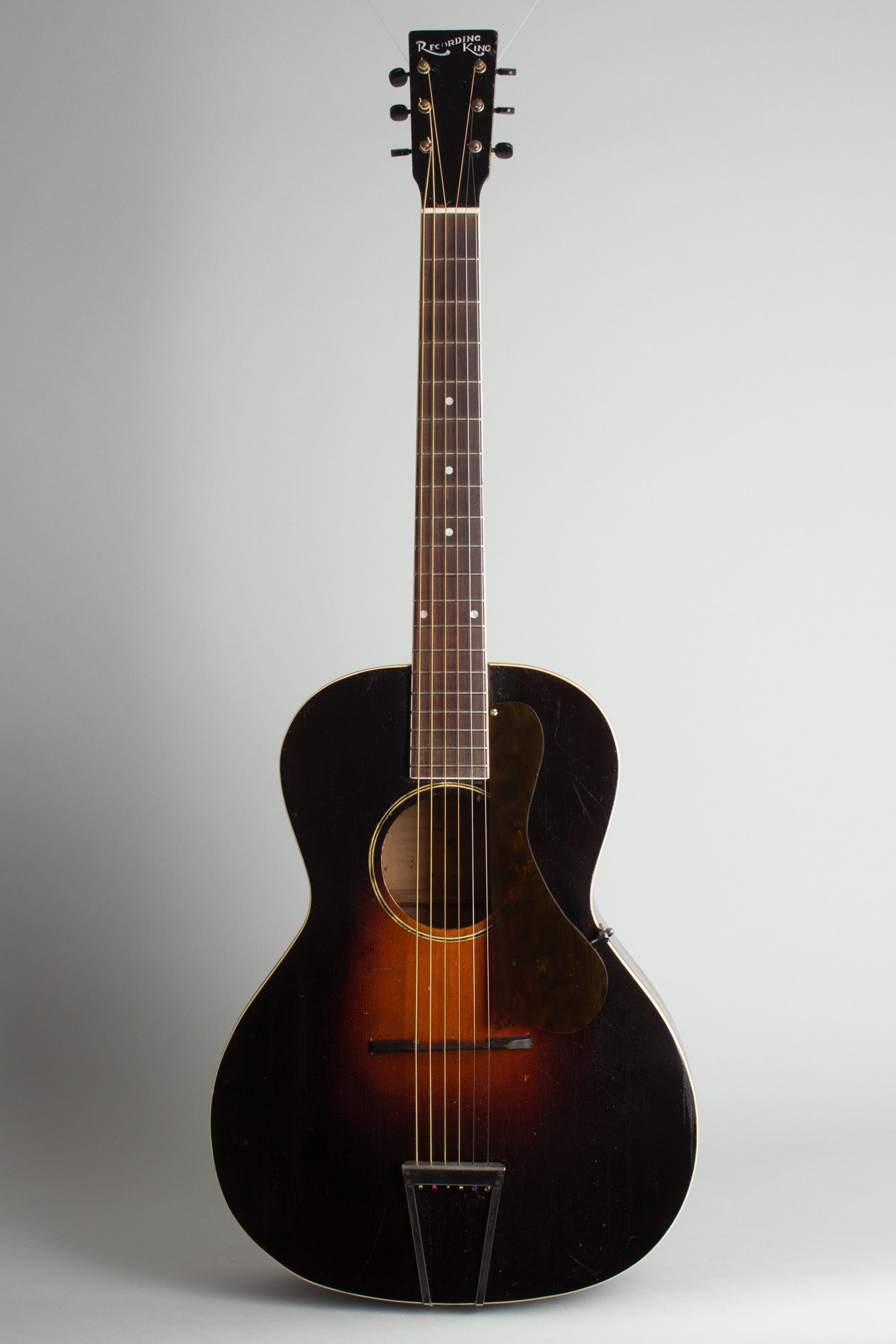 Gibson Recording King Model 681 Flat Top Acoustic Guitar (1934)