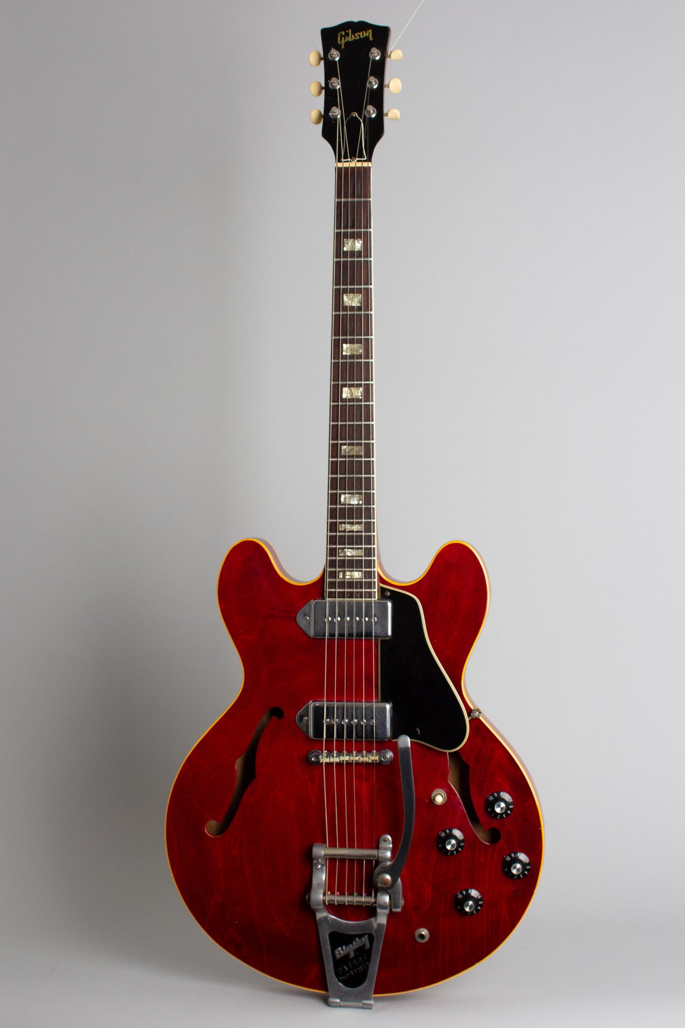 Gibson ES-330TDC Thinline Hollow Body Electric Guitar (1969)
