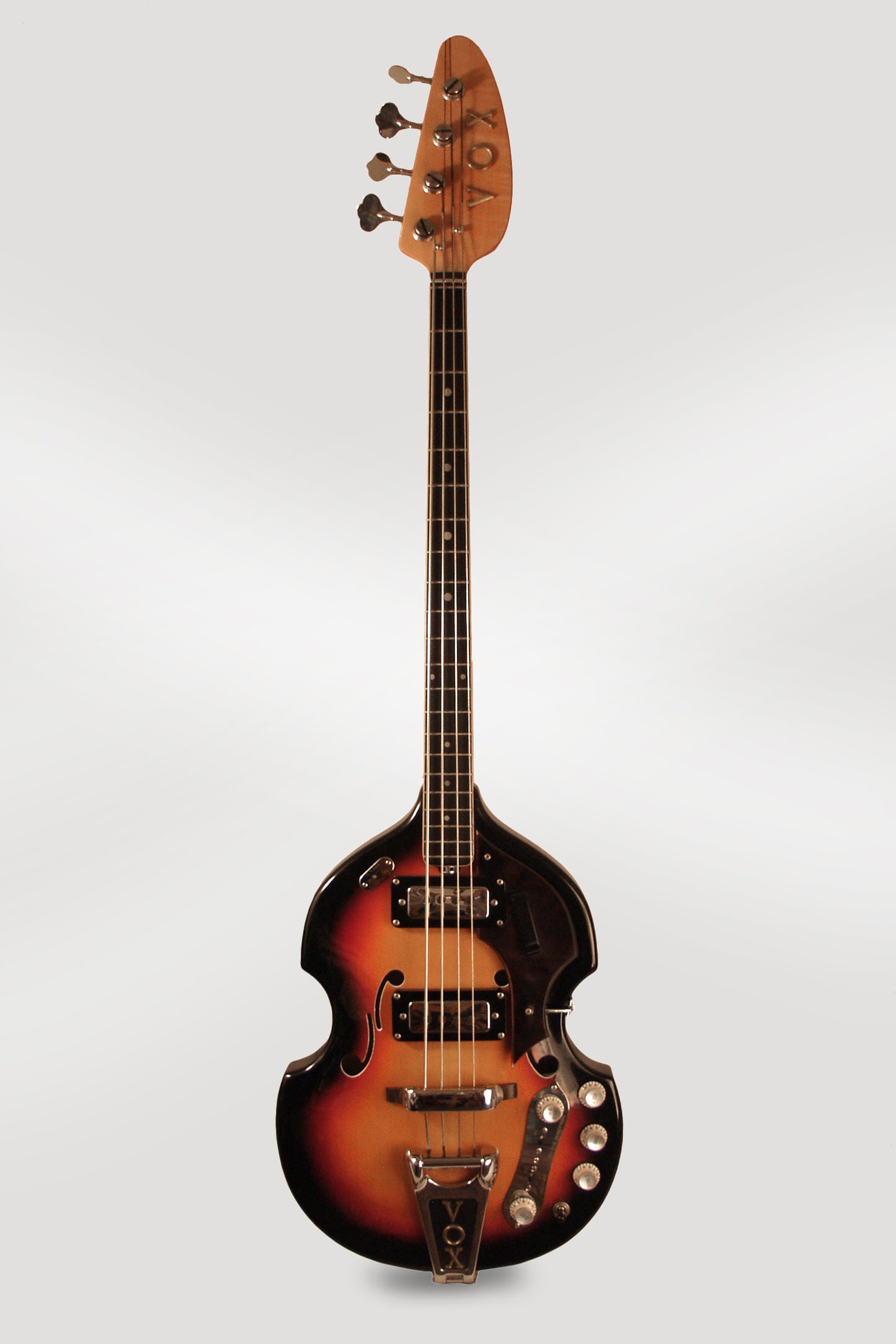 Vox Astro IV Hollow Body Electric Bass Guitar (1968)