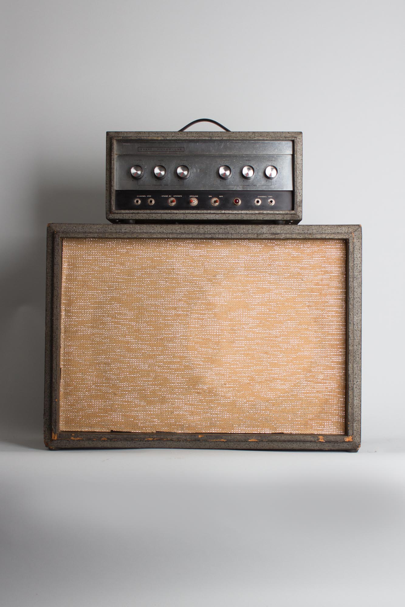 Danelectro Silvertone Model 1483 Tube Amplifier (1967)