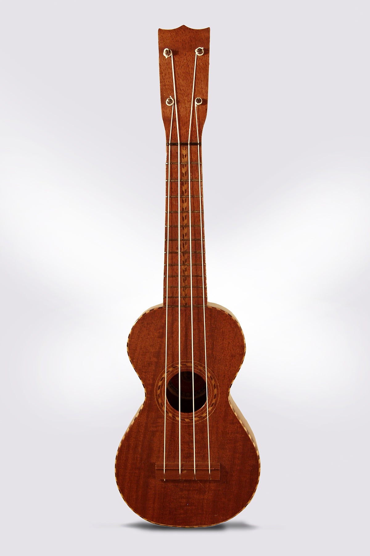 Bruno Lyra Soprano Ukulele (1920)