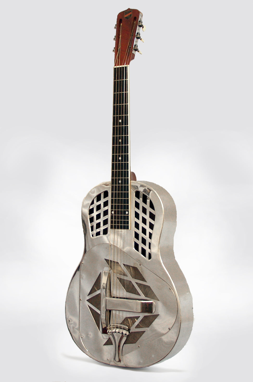 National Style 1 Tricone Roundneck Resophonic Guitar (1930)