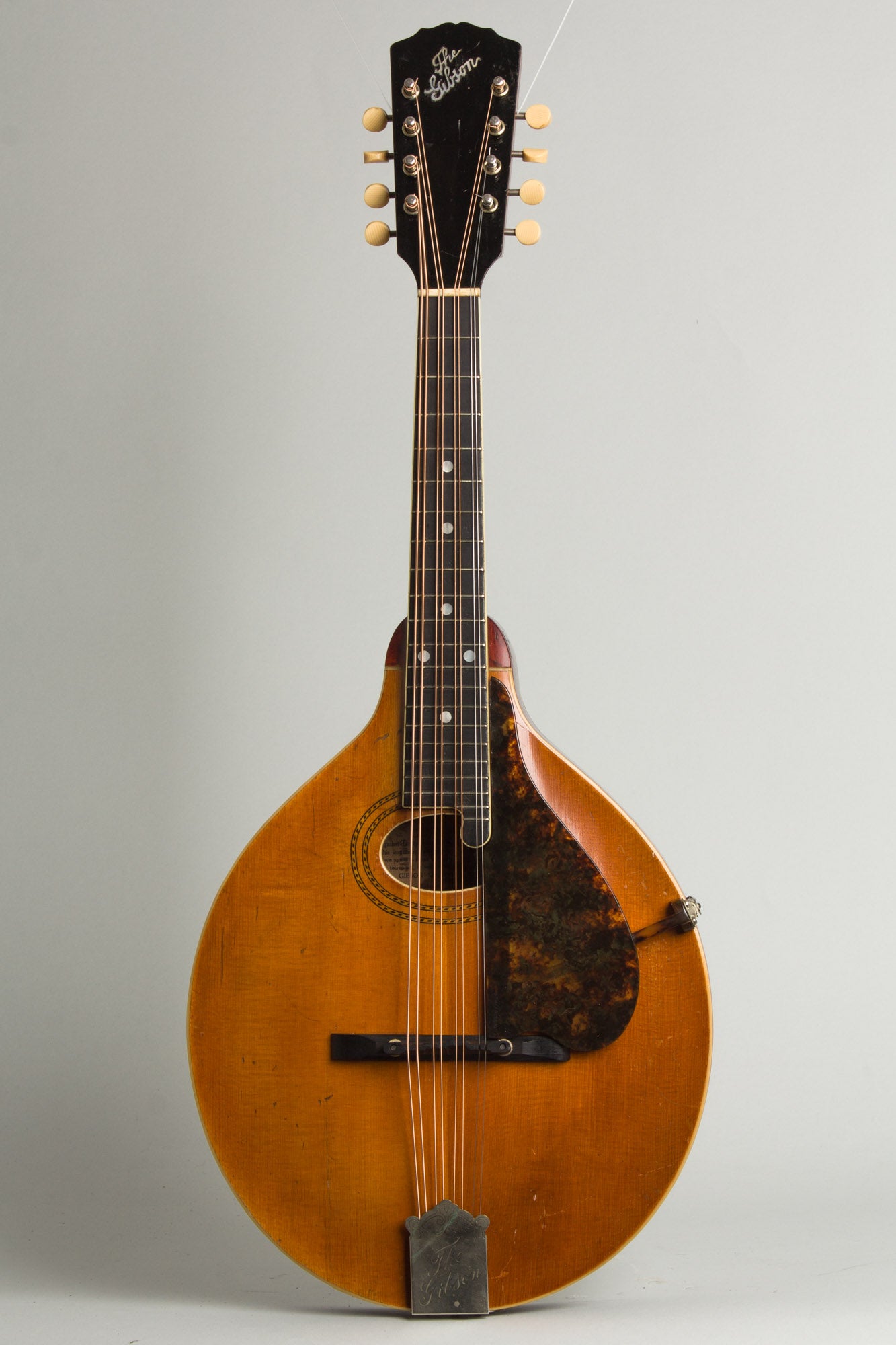 Gibson Style H-1 Carved Top Mandola (1917)