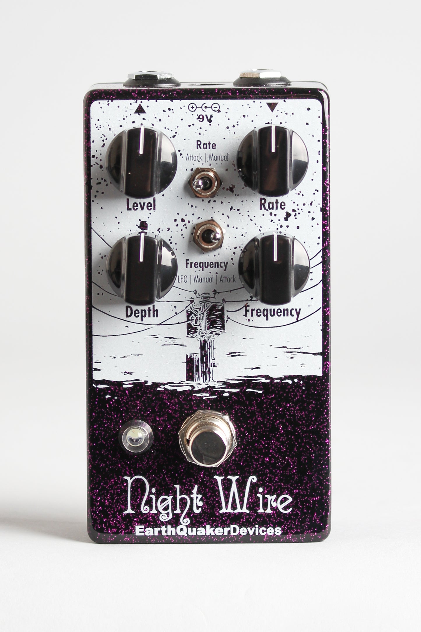Earthquaker Night Wire Tremolo Pedal Effect (2016)