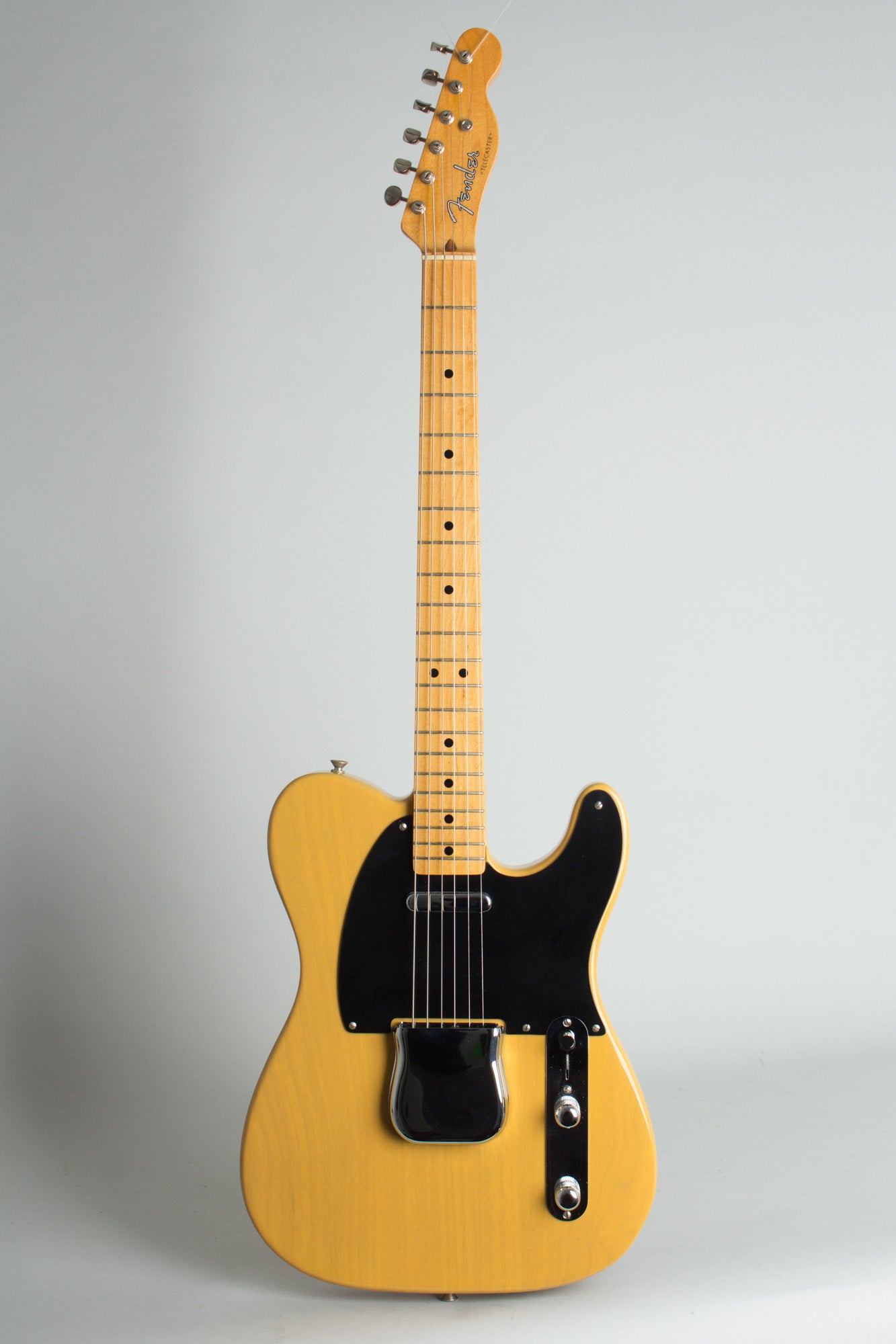 Fender Telecaster '52 Re-Issue AVRI Solid Body Electric Guitar (1982)