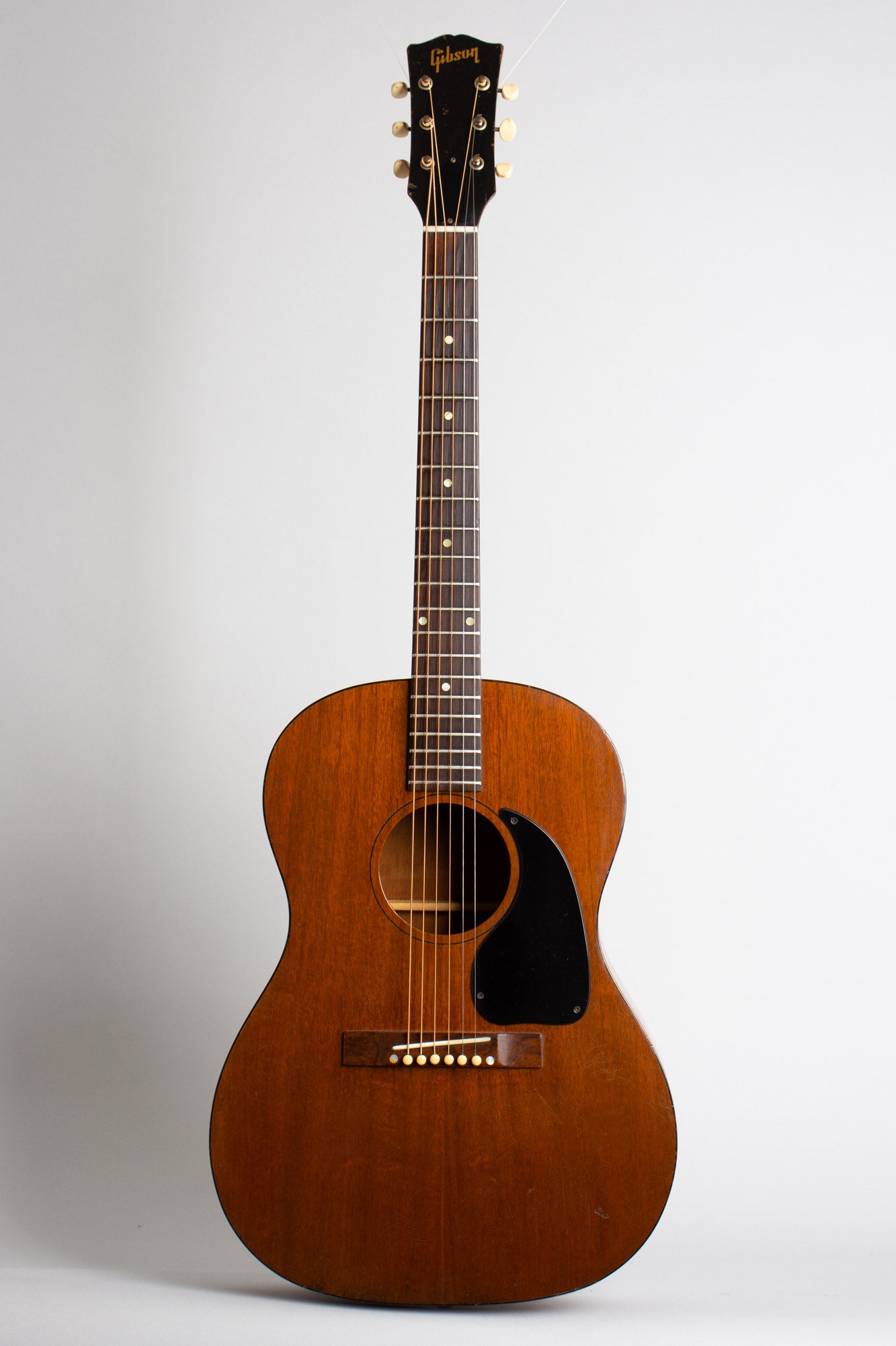 Gibson LG-0 Flat Top Acoustic Guitar (1962)