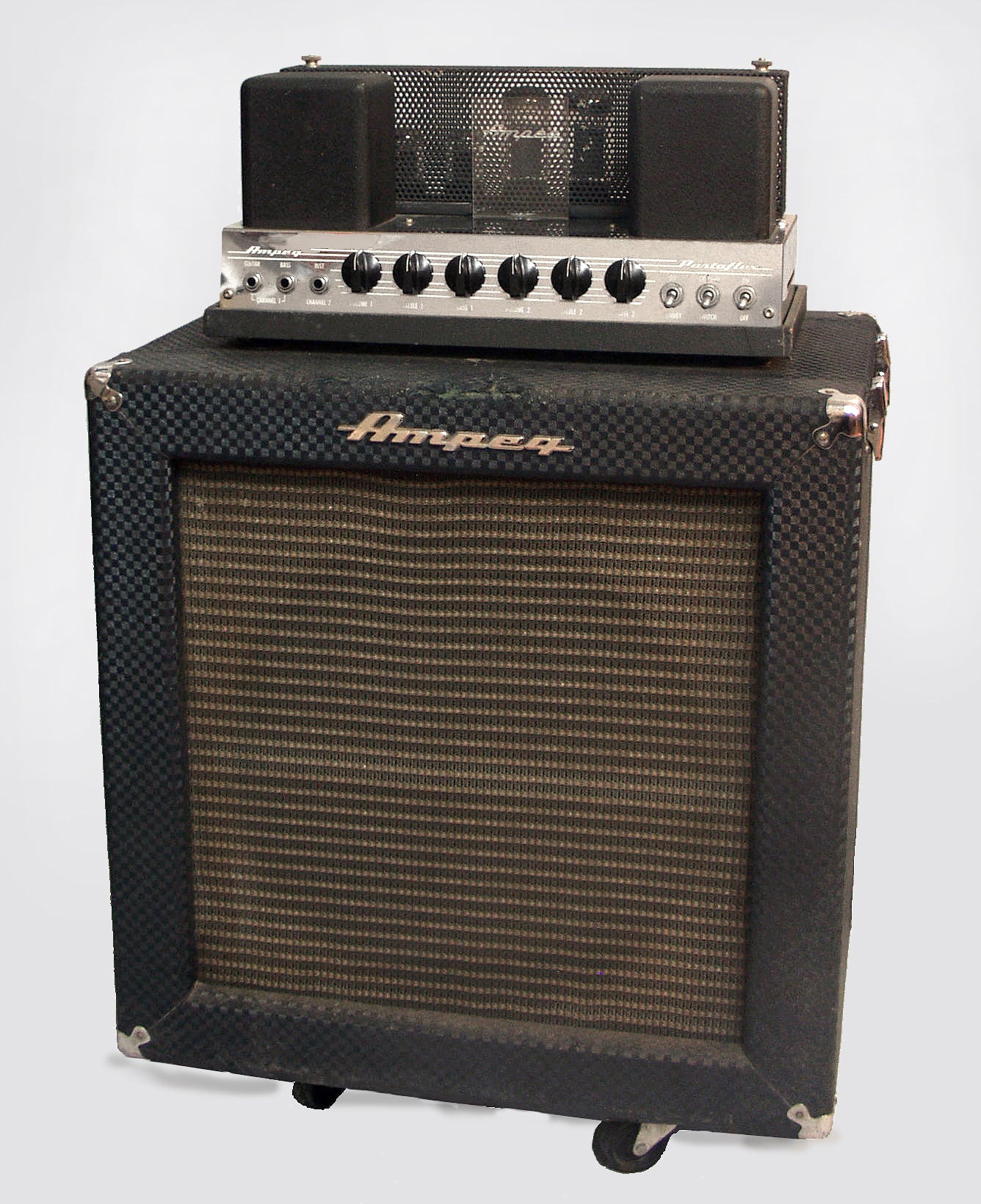 Ampeg B-15N Tube Bass Amplifier (1966)