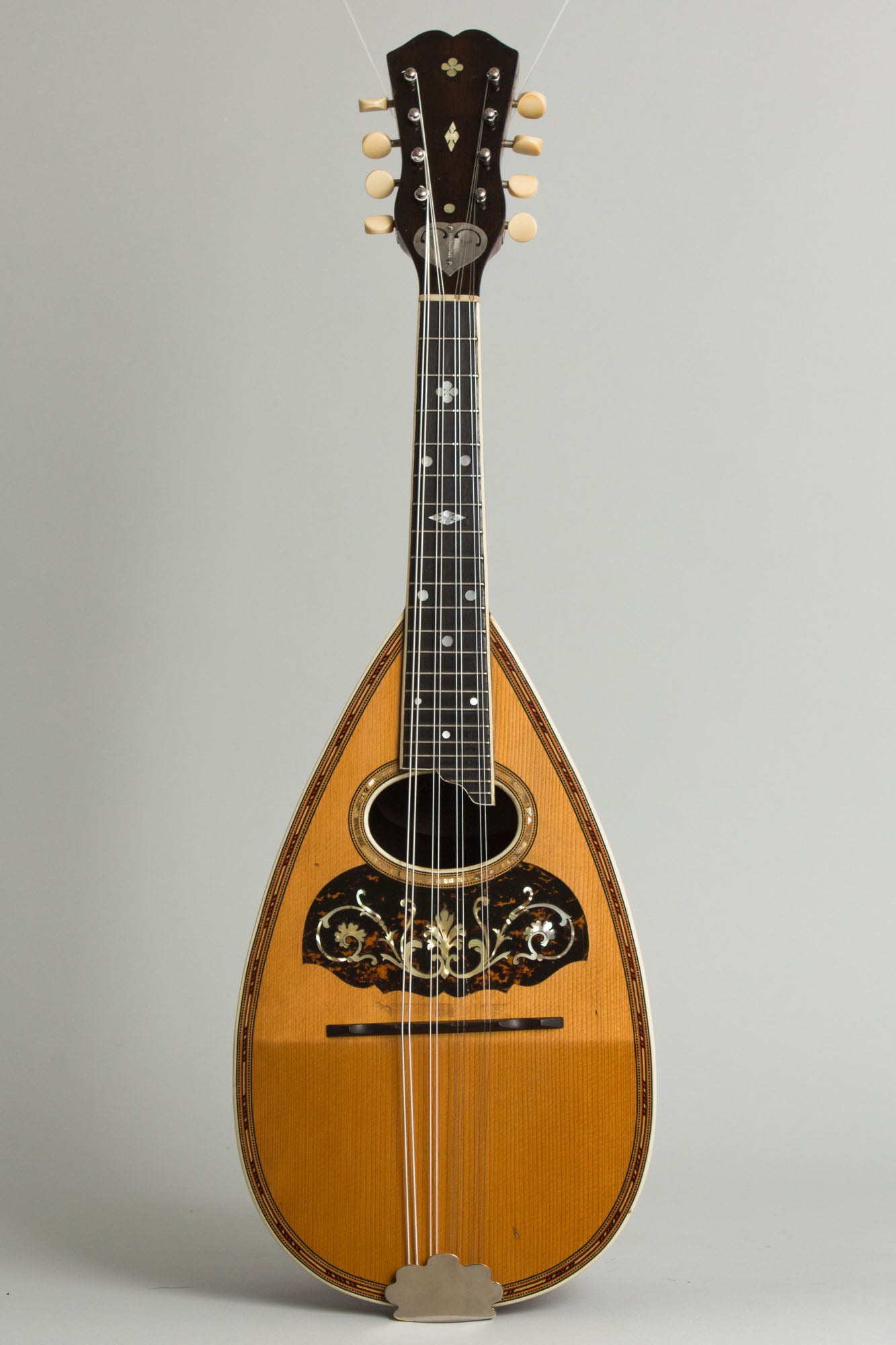 Larson Brothers Stahl Style 6 Bowl Back Mandolin (1910)