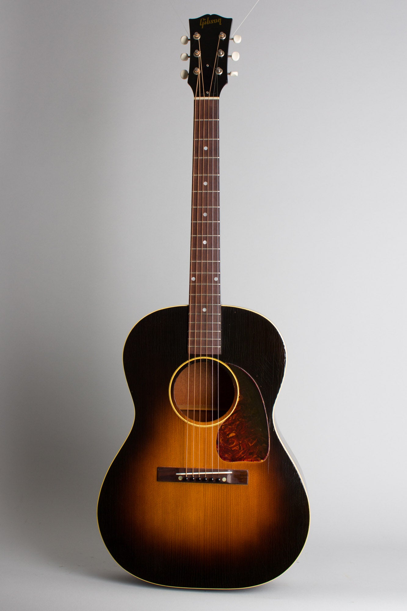 Gibson LG-1 Flat Top Acoustic Guitar (1951)