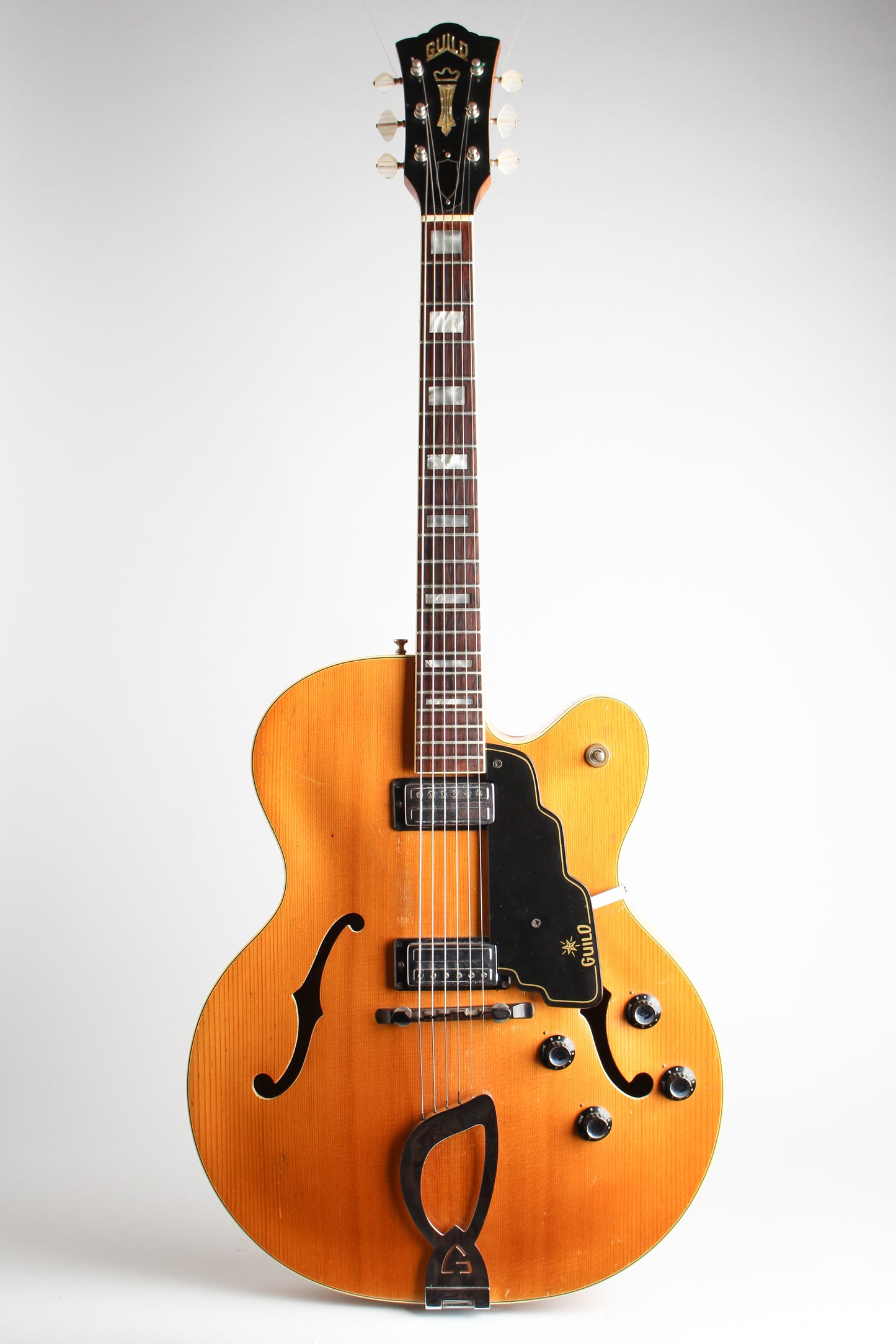 Guild X-175 BL Arch Top Hollow Body Electric Guitar (1966)