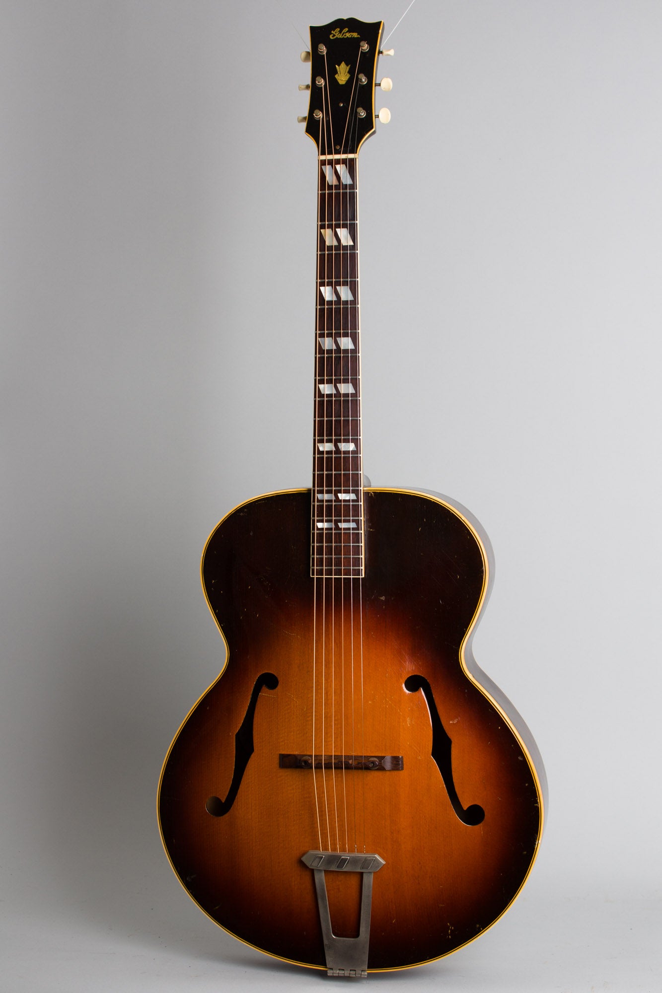 Gibson L-7 Arch Top Acoustic Guitar (1946)