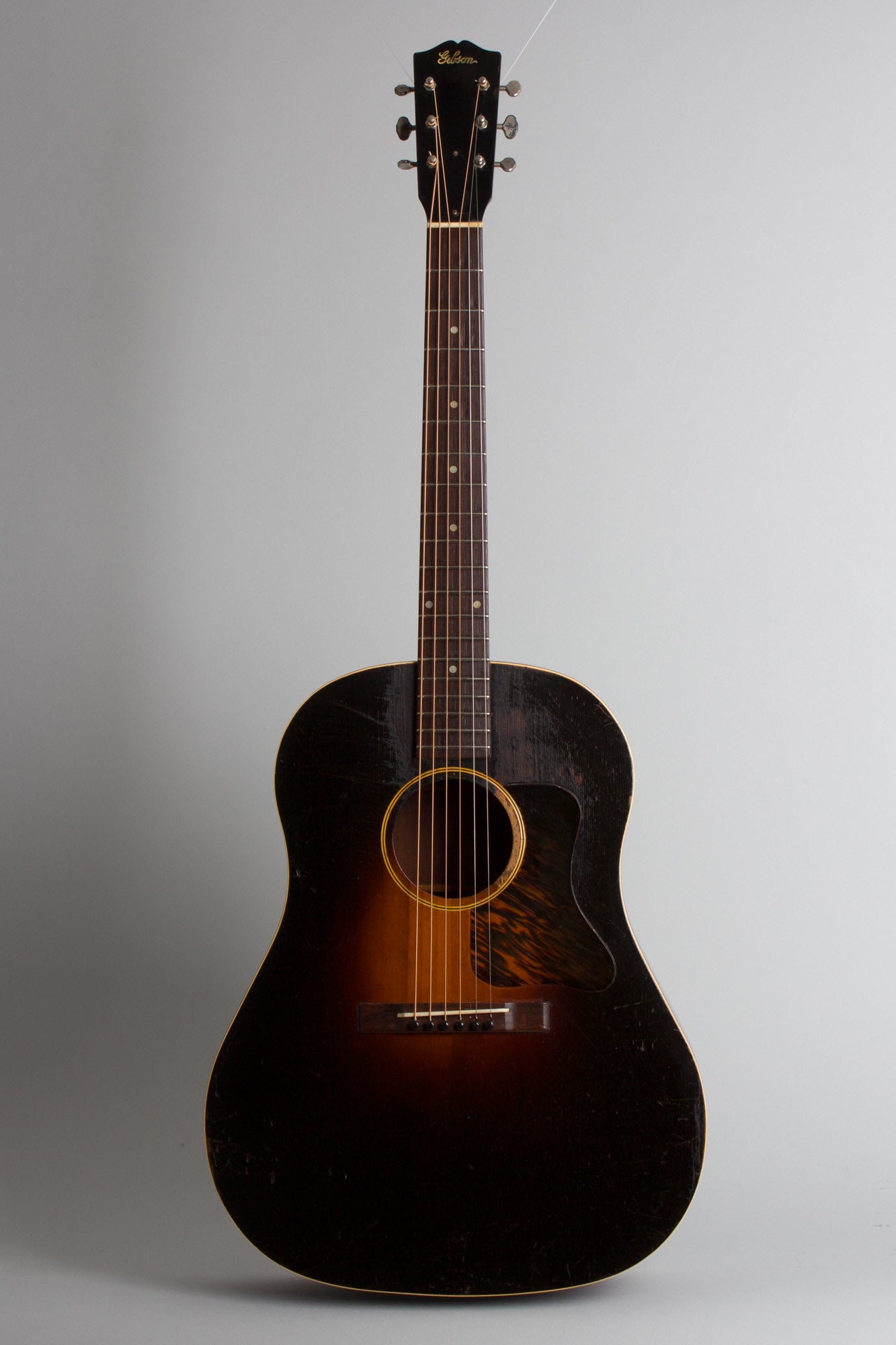 Gibson Jumbo Flat Top Acoustic Guitar (1934)