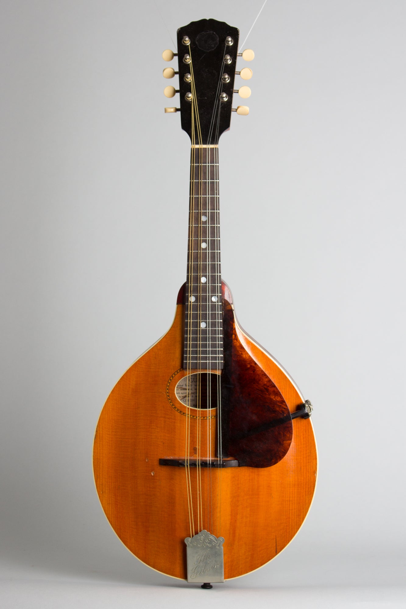 Gibson Style A- Carved Top Mandolin (1914)