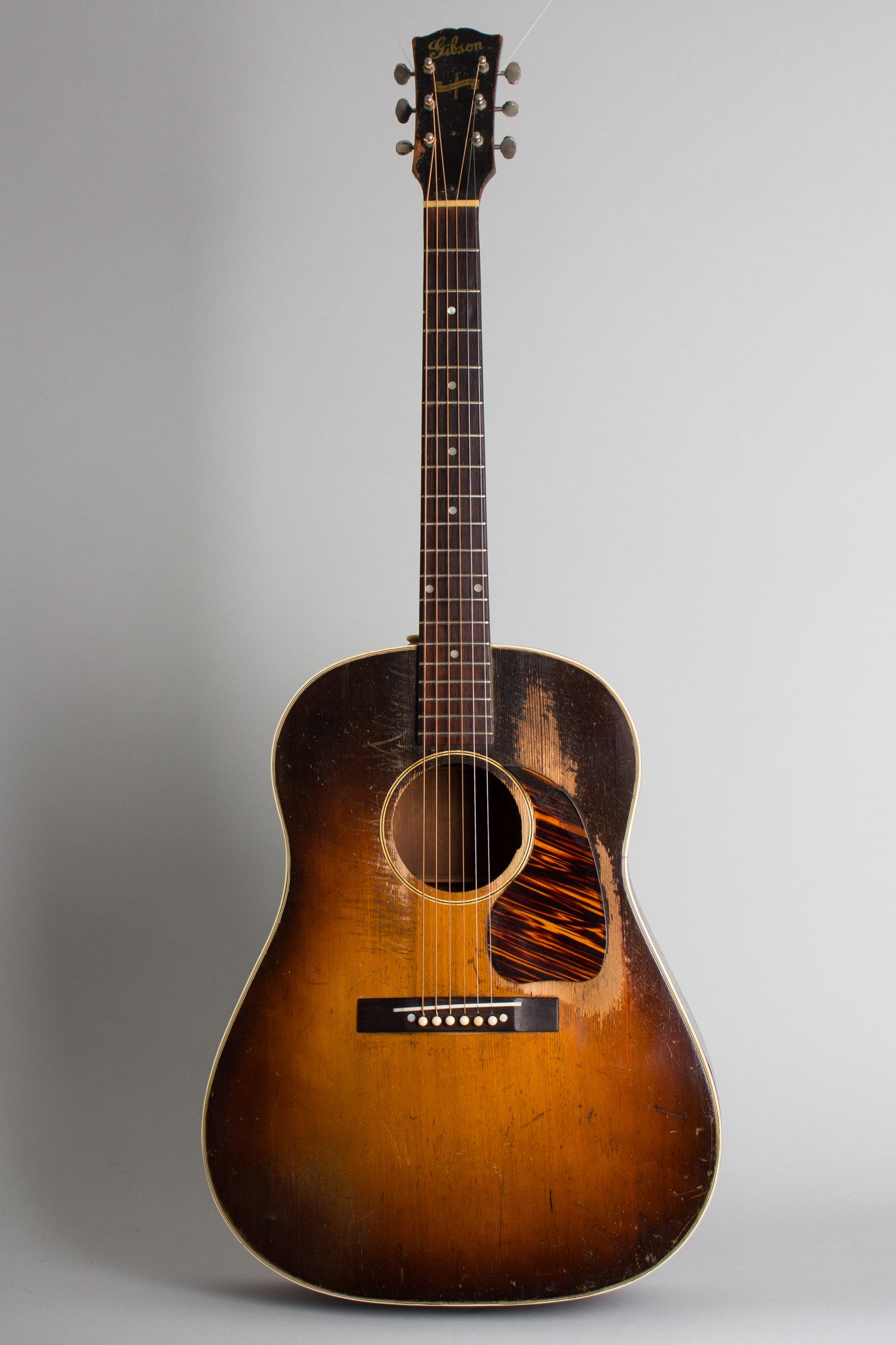 Gibson J-45 Banner owned and played by Bob Jones Acoustic Guitar (1943)