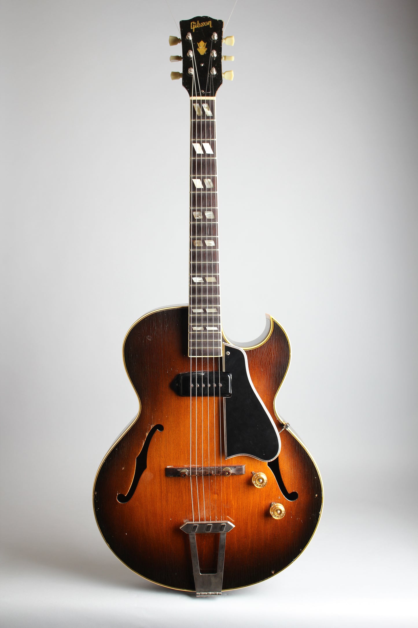 Gibson ES-175 Arch Top Hollow Body Electric Guitar (1950)