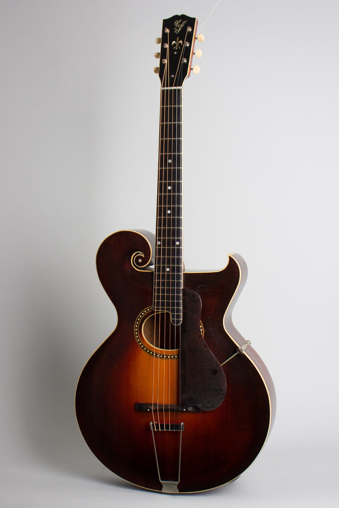 Gibson Style O Artist Arch Top Acoustic Guitar (1923)