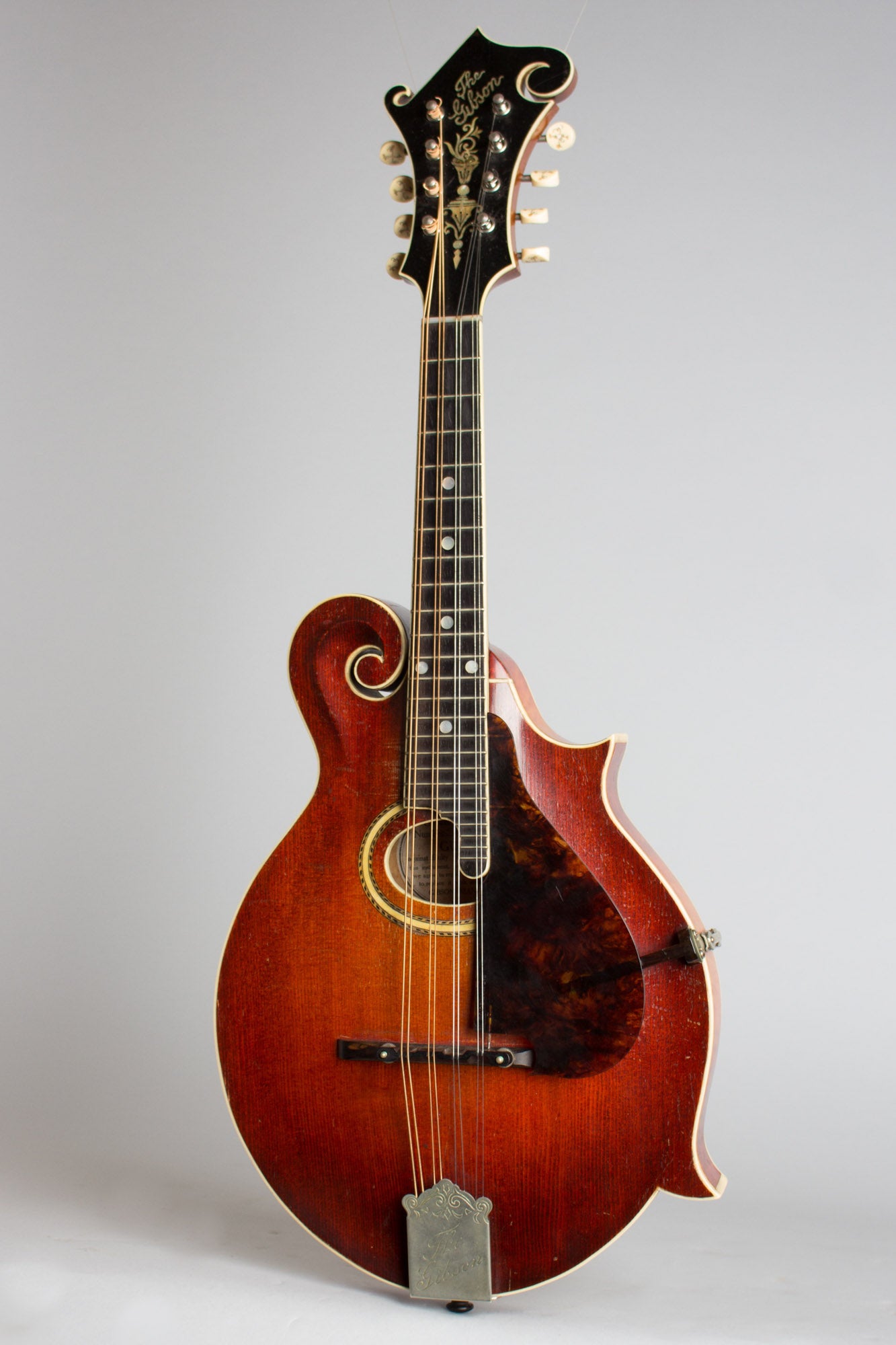 Gibson F-4 Carved Top Mandolin (1913)
