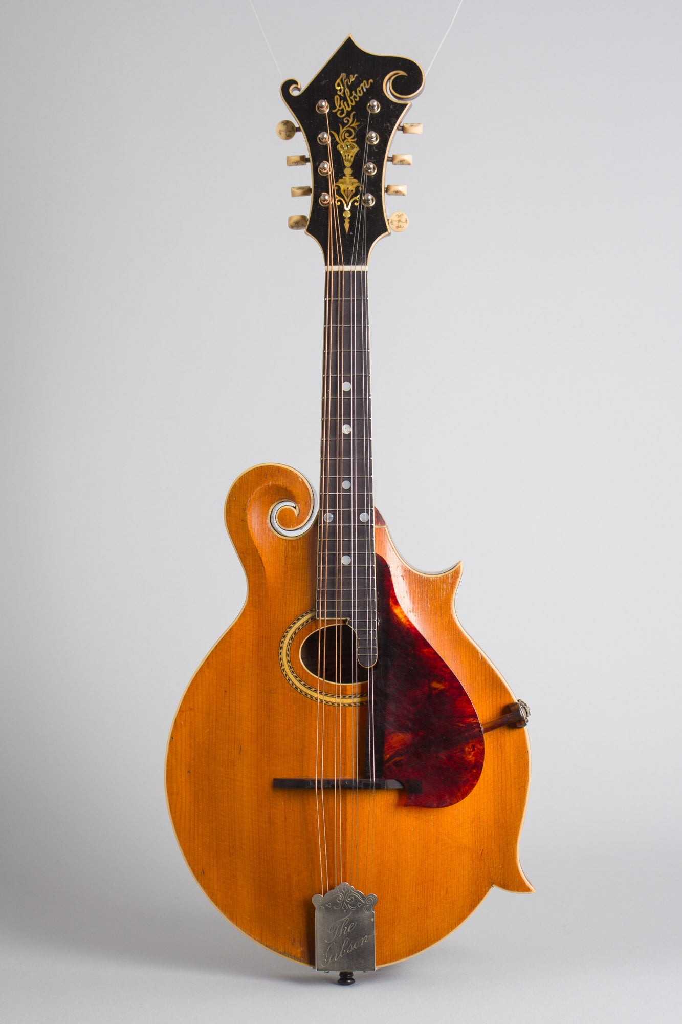 Gibson F-4 Carved Top Mandolin (1911)