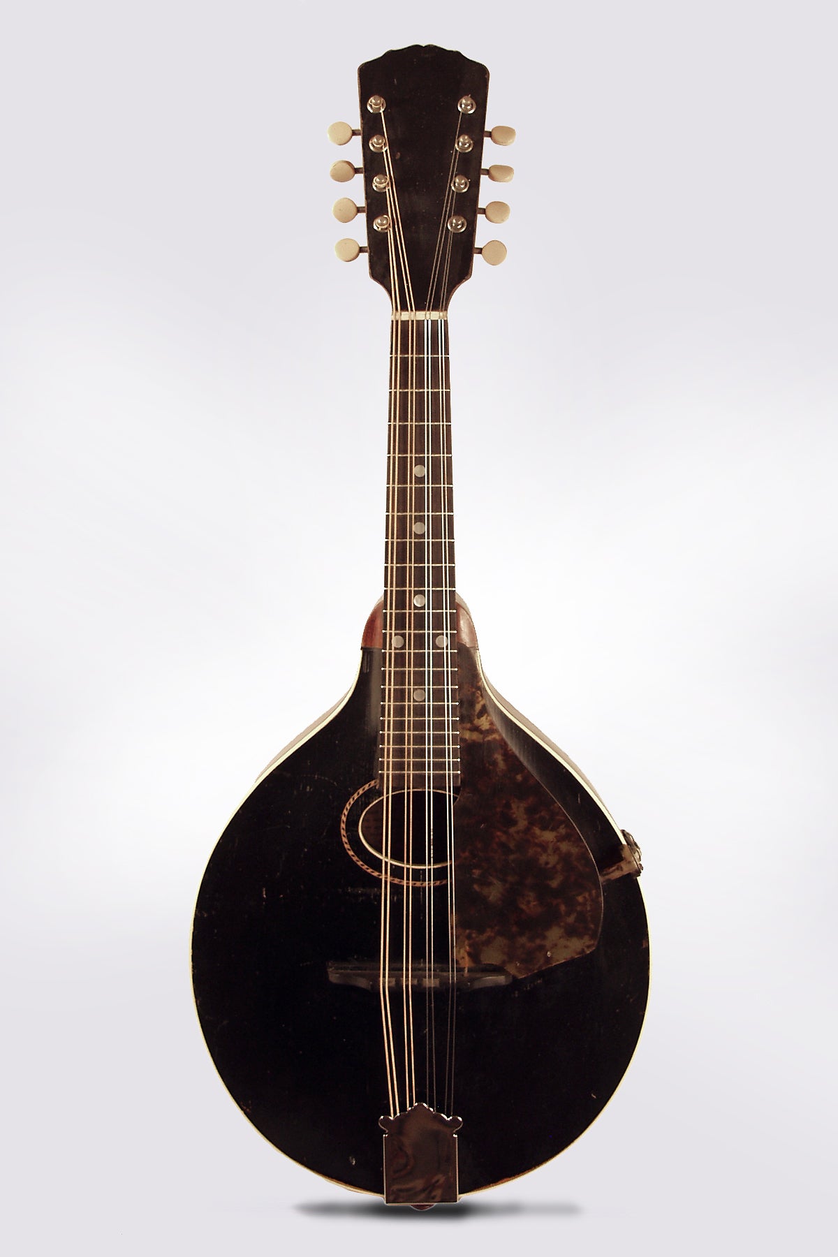 Gibson Style A Carved Top Mandolin (1916)