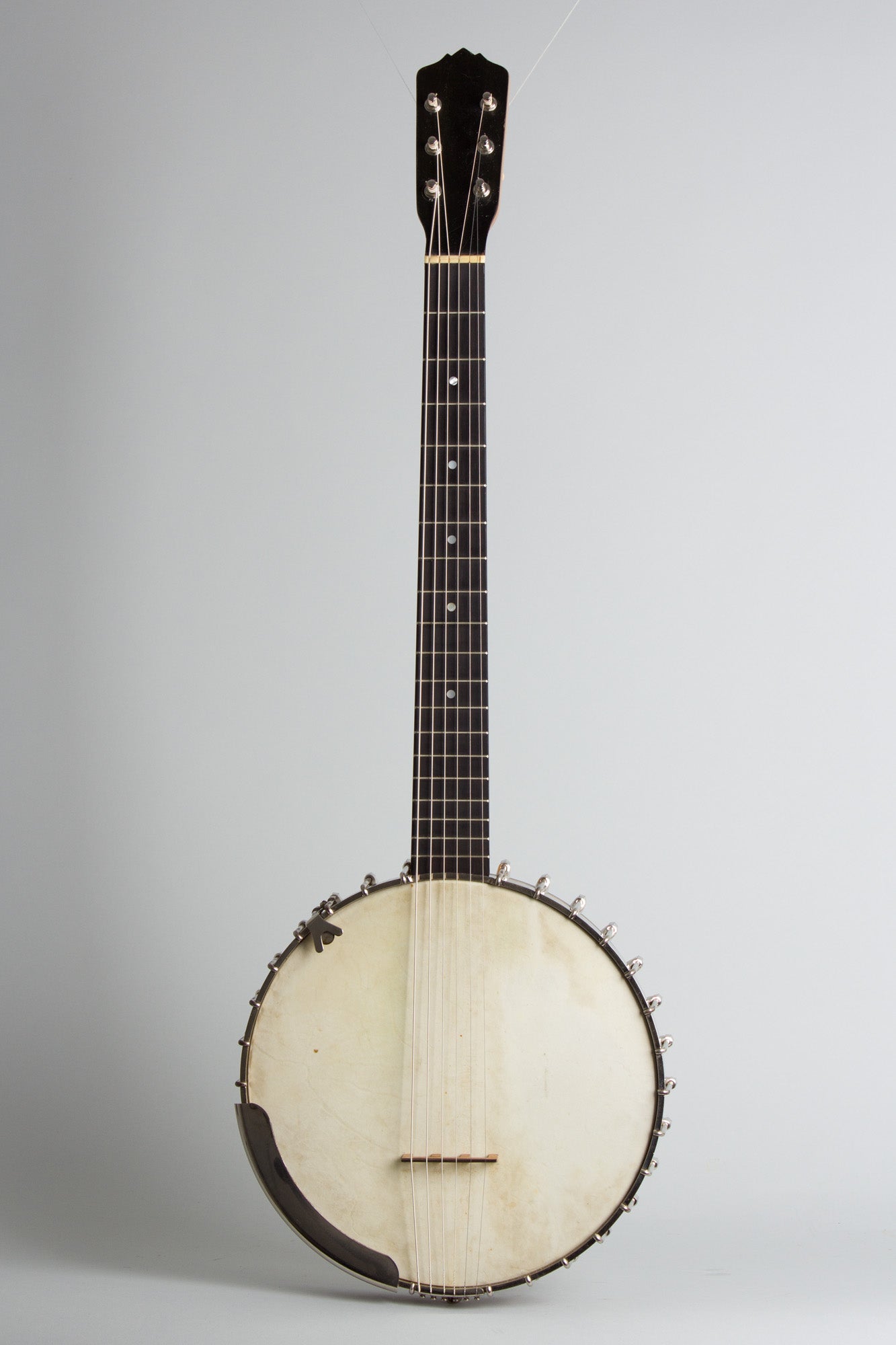 Vega Little Wonder Guitar Banjo (1924)