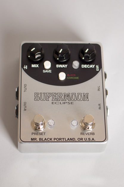 Mr. Black Supermoon Eclipse Stereo Reverb Effect (2017)