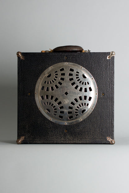 Dobro Tube Amplifier (1935)