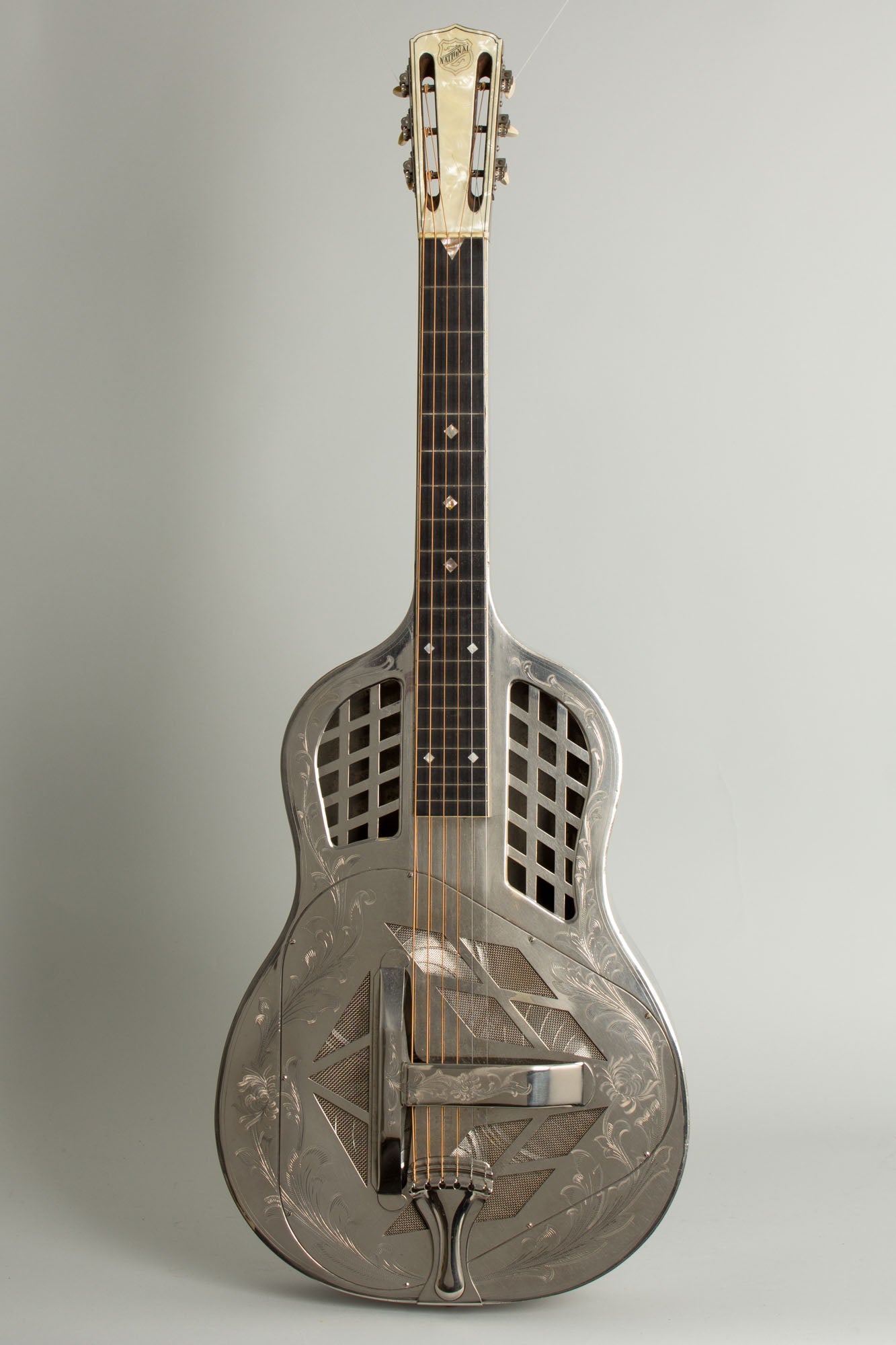 National Style 4 Tricone Squareneck Resophonic Guitar (1932)