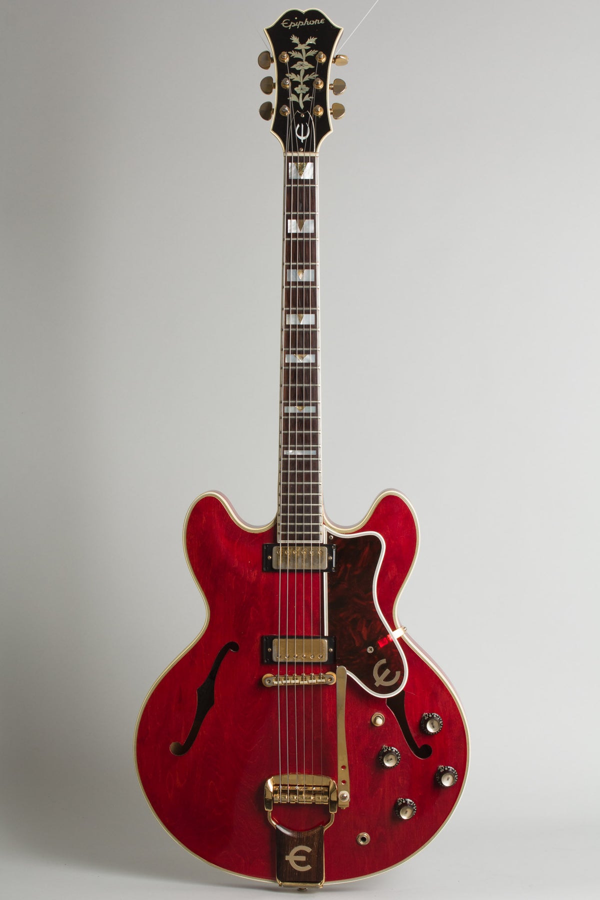 Epiphone Sheraton E212TV Arch Top Semi-Hollow Body Electric Guitar (1964)