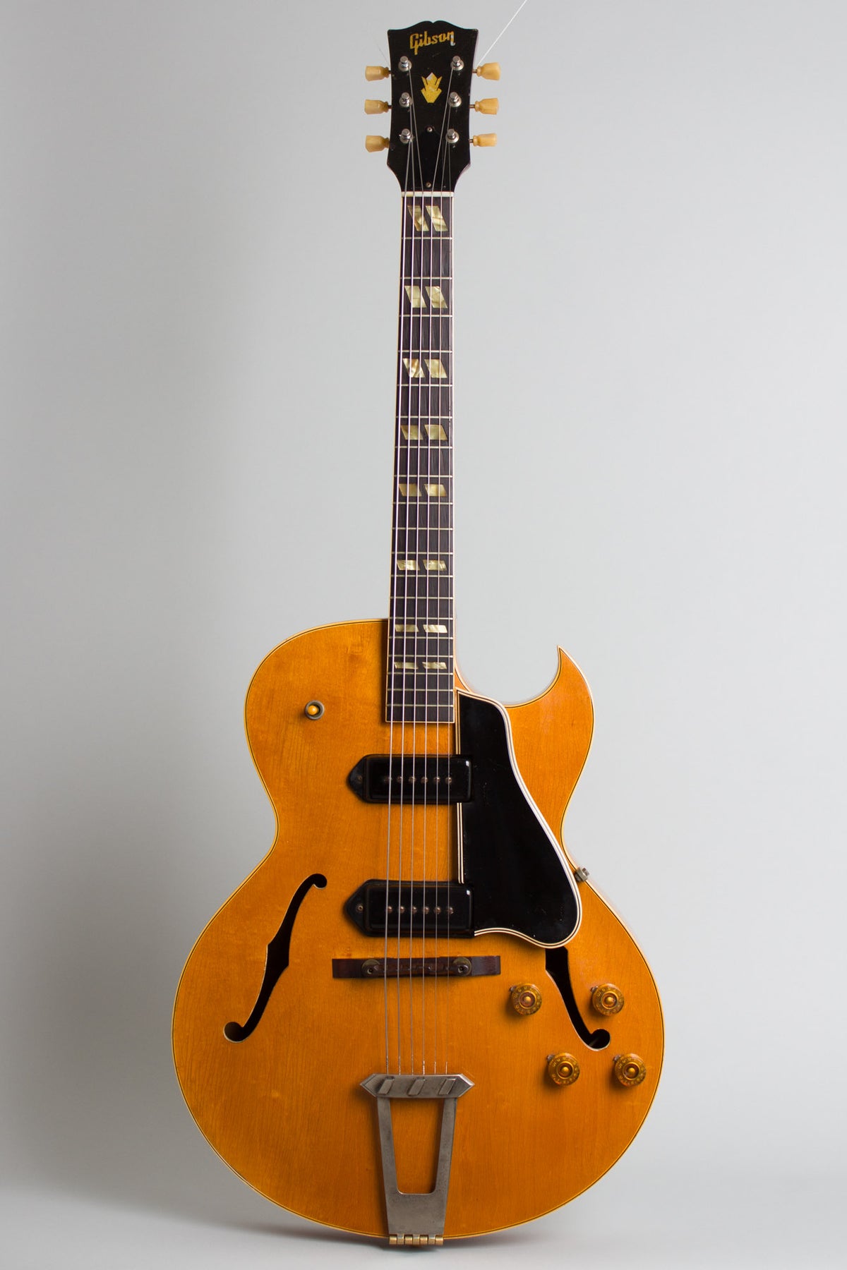 Gibson ES-175DN Arch Top Hollow Body Electric Guitar (1954)