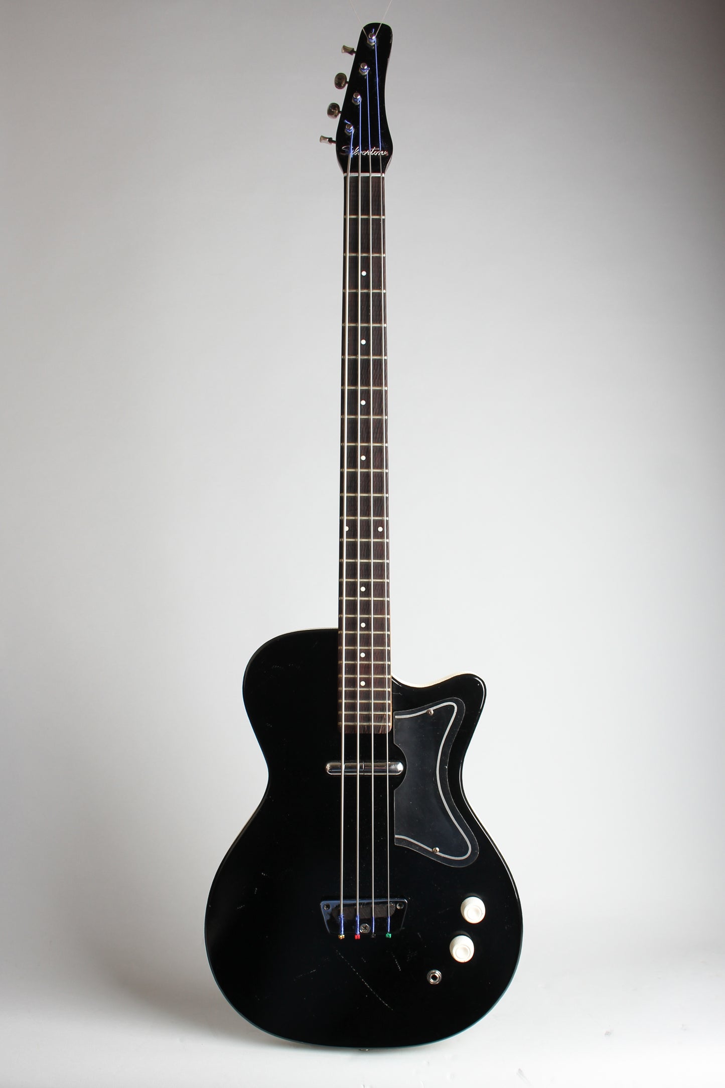 Danelectro Silvertone Model 1444 Electric Bass Guitar (1964)
