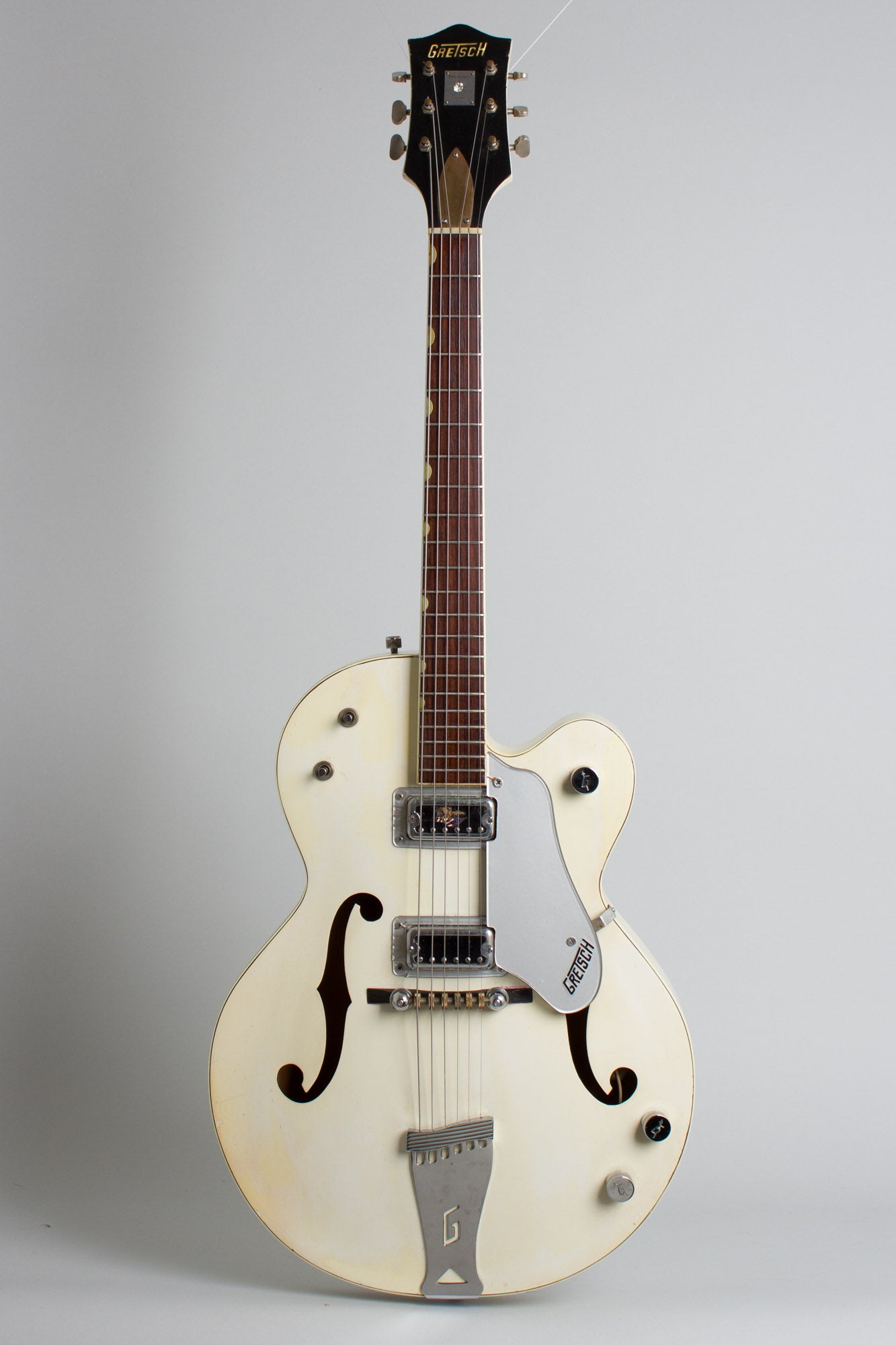 Gretsch Model 6117 Double Anniversary White Arch Top Hollow Body Electric Guitar (1968)
