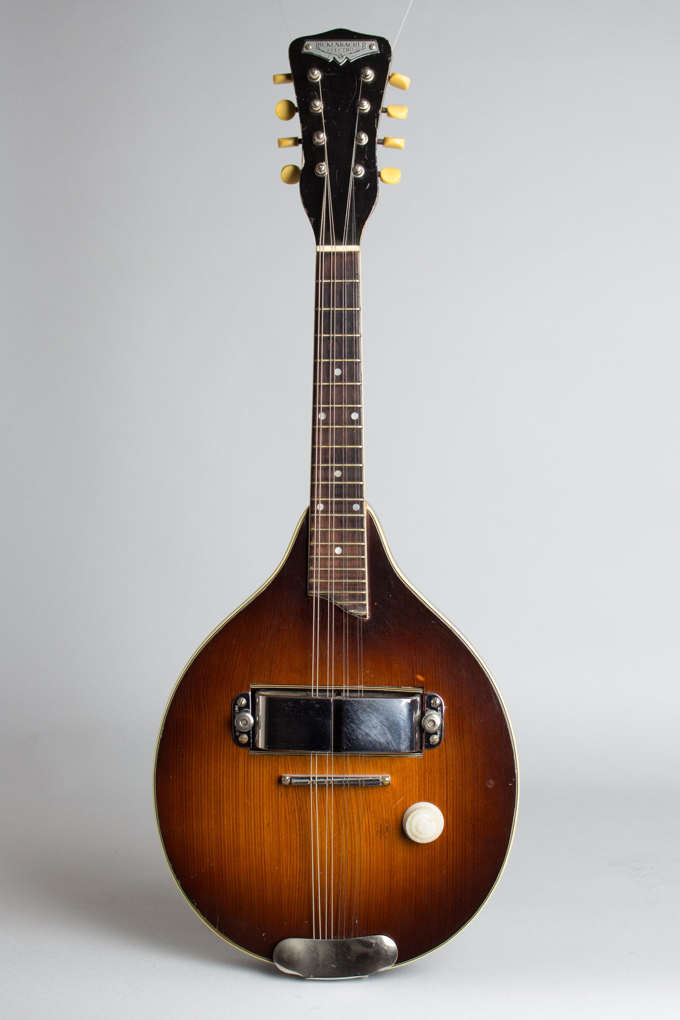 Rickenbacker Hollow Body Electric Mandolin (1939)