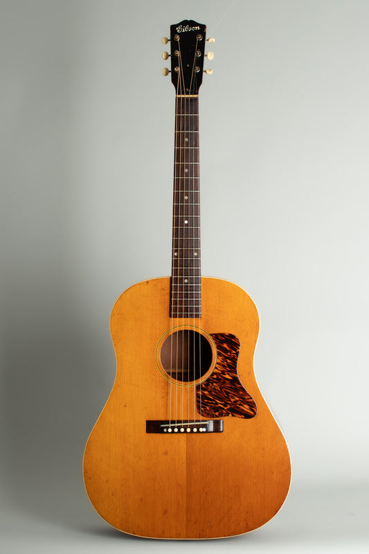Gibson J-35 Flat Top Acoustic Guitar (1939)