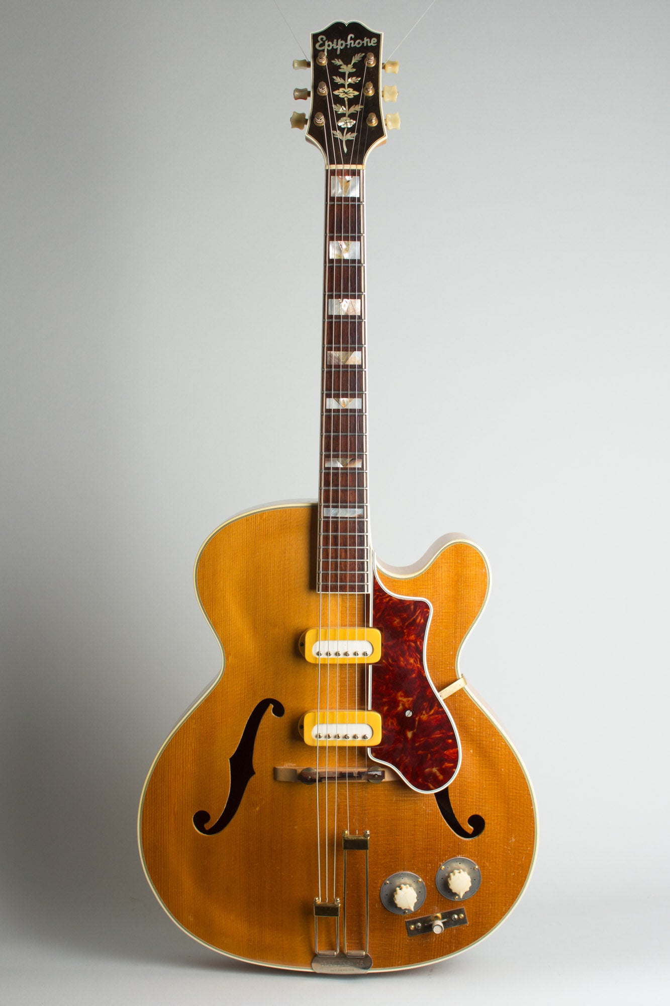 Epiphone Zephyr Deluxe Regent Hollow Body Electric Guitar (1948)