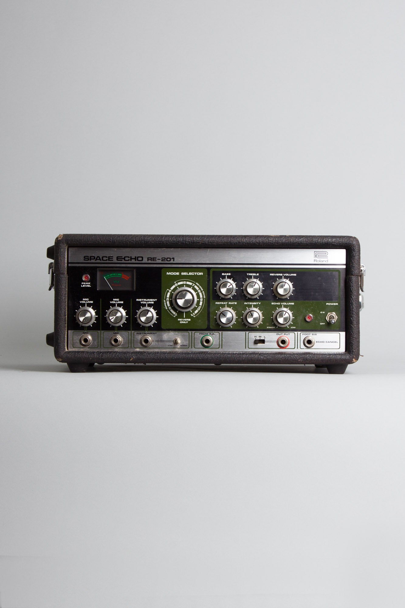 Roland Space Echo RE-201 Echo Effect (1970s)