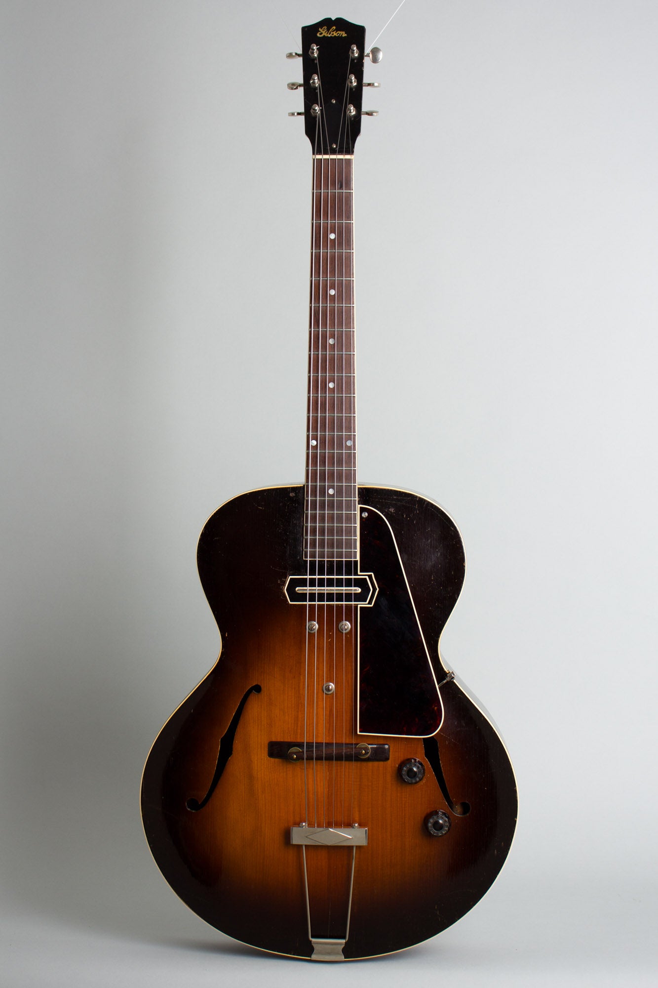 Gibson ES-150 Arch Top Hollow Body Electric Guitar (1937)