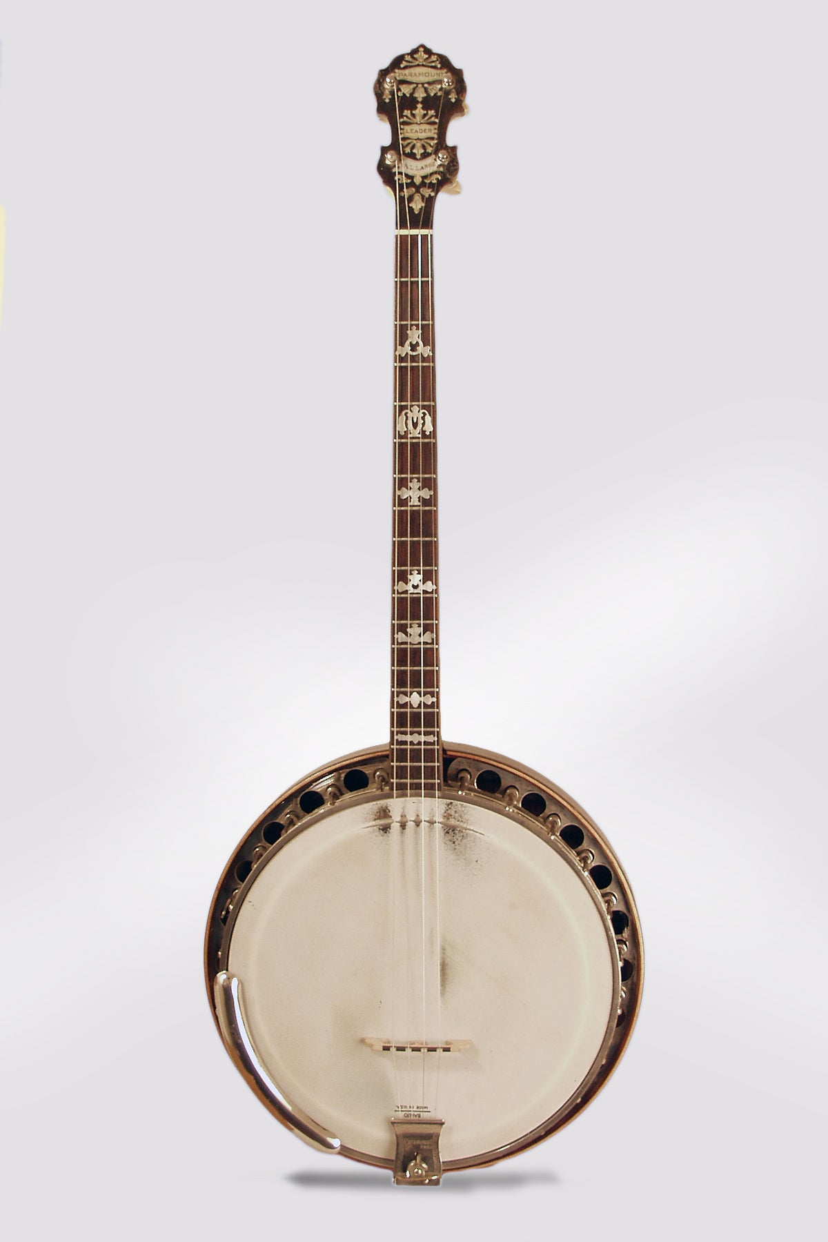 Paramount Leader Tenor Banjo (1926)