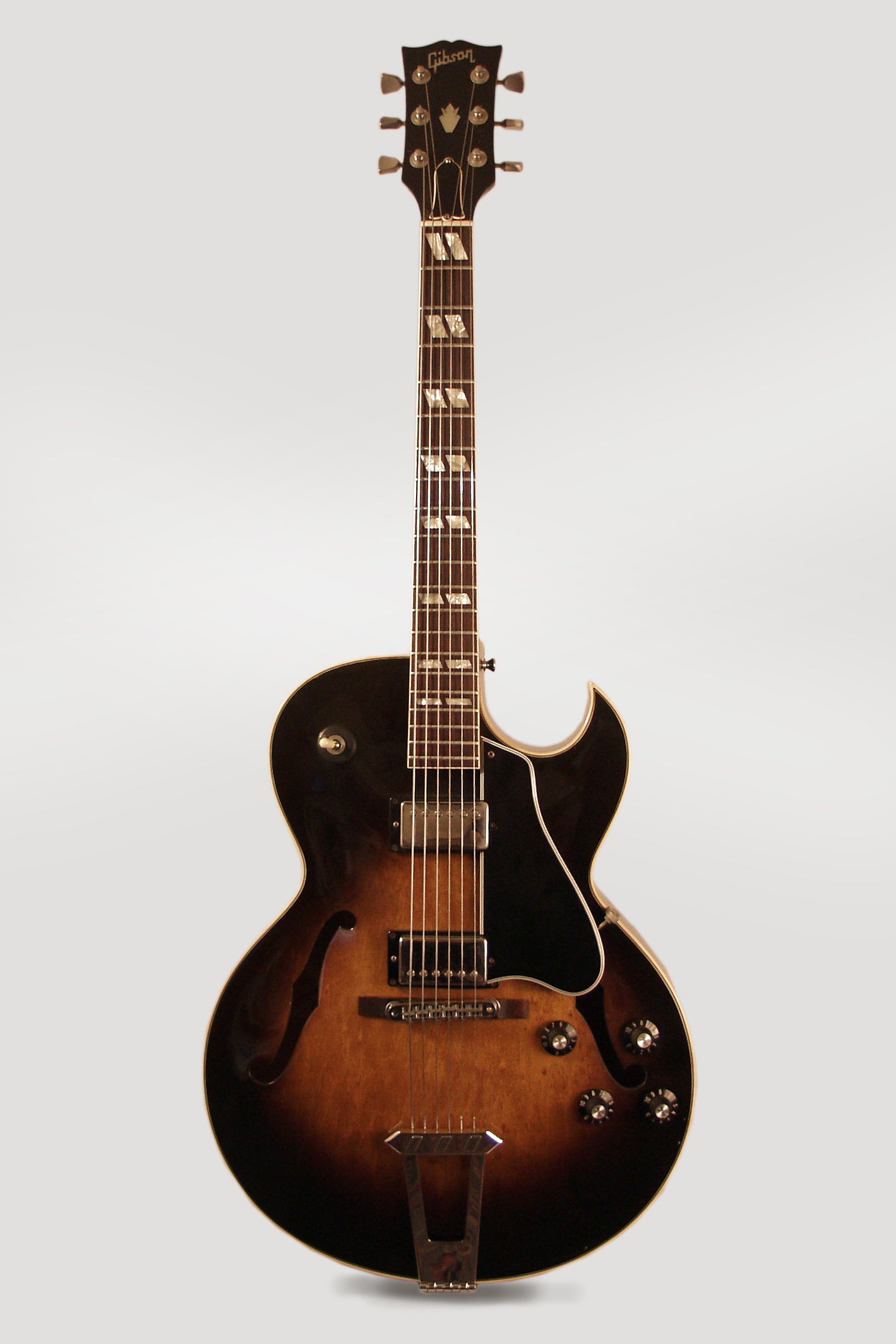 Gibson ES-175D Arch Top Hollow Body Electric Guitar (1981)