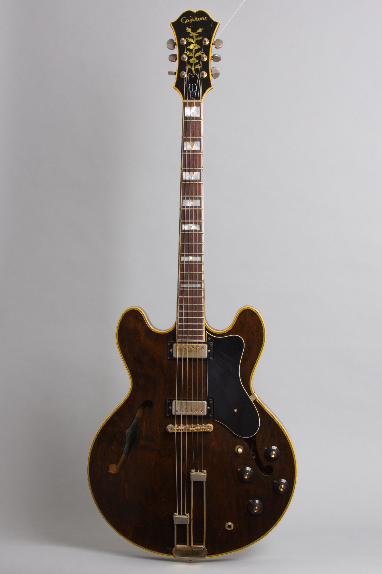 Epiphone Sheraton E212T Arch Top Semi-Hollow Body Electric Guitar (1968)