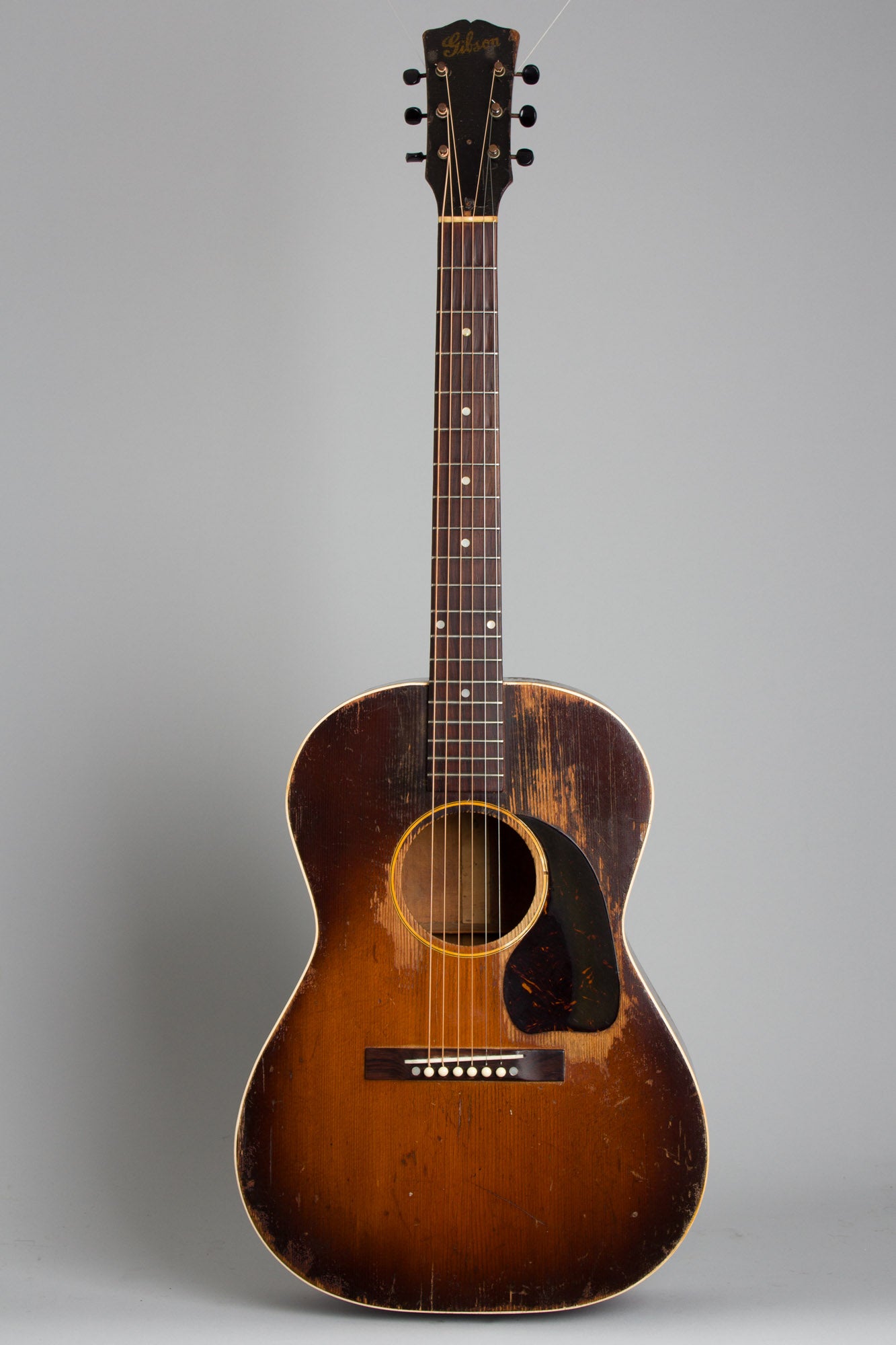 Gibson LG-2 Flat Top Acoustic Guitar (1946)