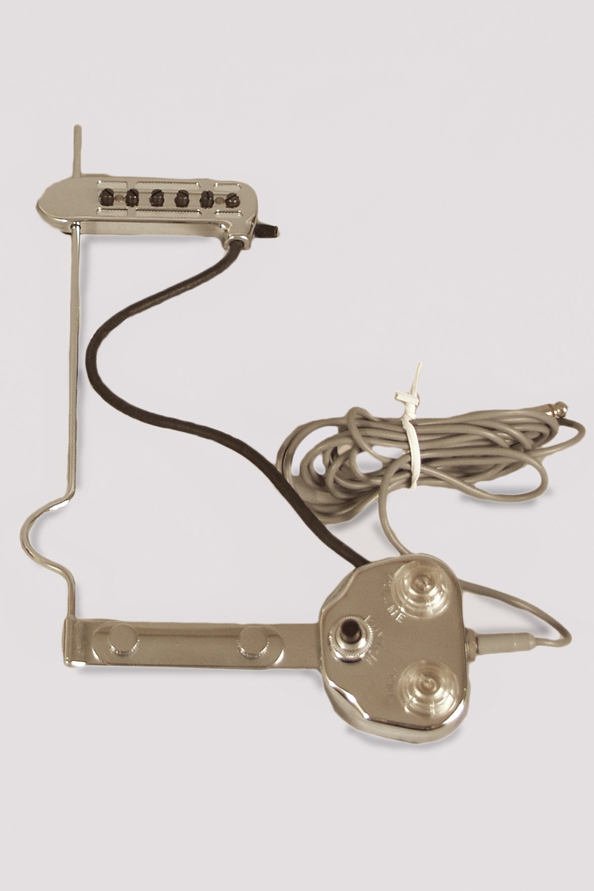 DeArmond Model 1100 Archtop Guitar Magnetic Pickup (1960's)