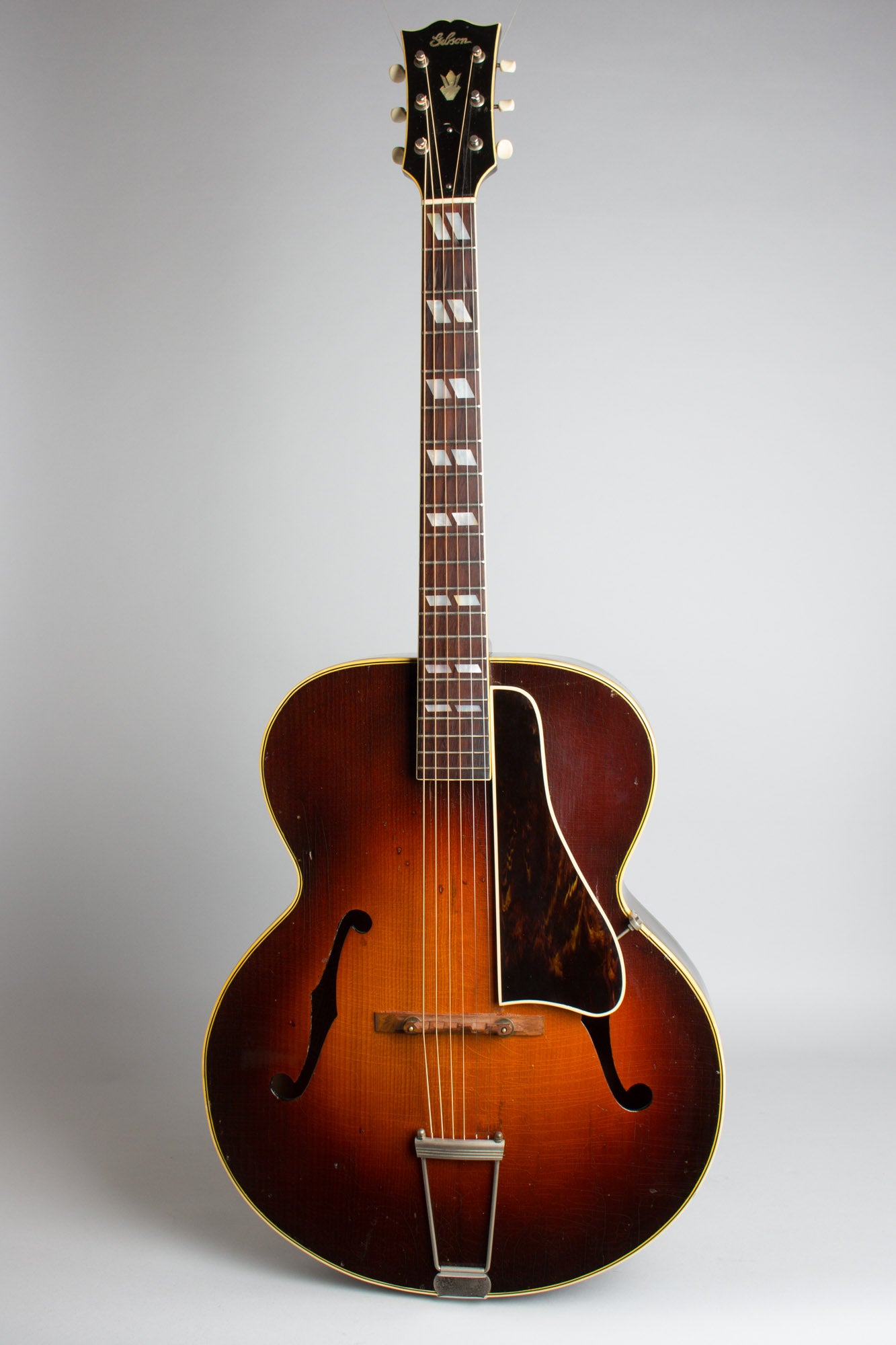 Gibson L-7 Arch Top Acoustic Guitar (1945)