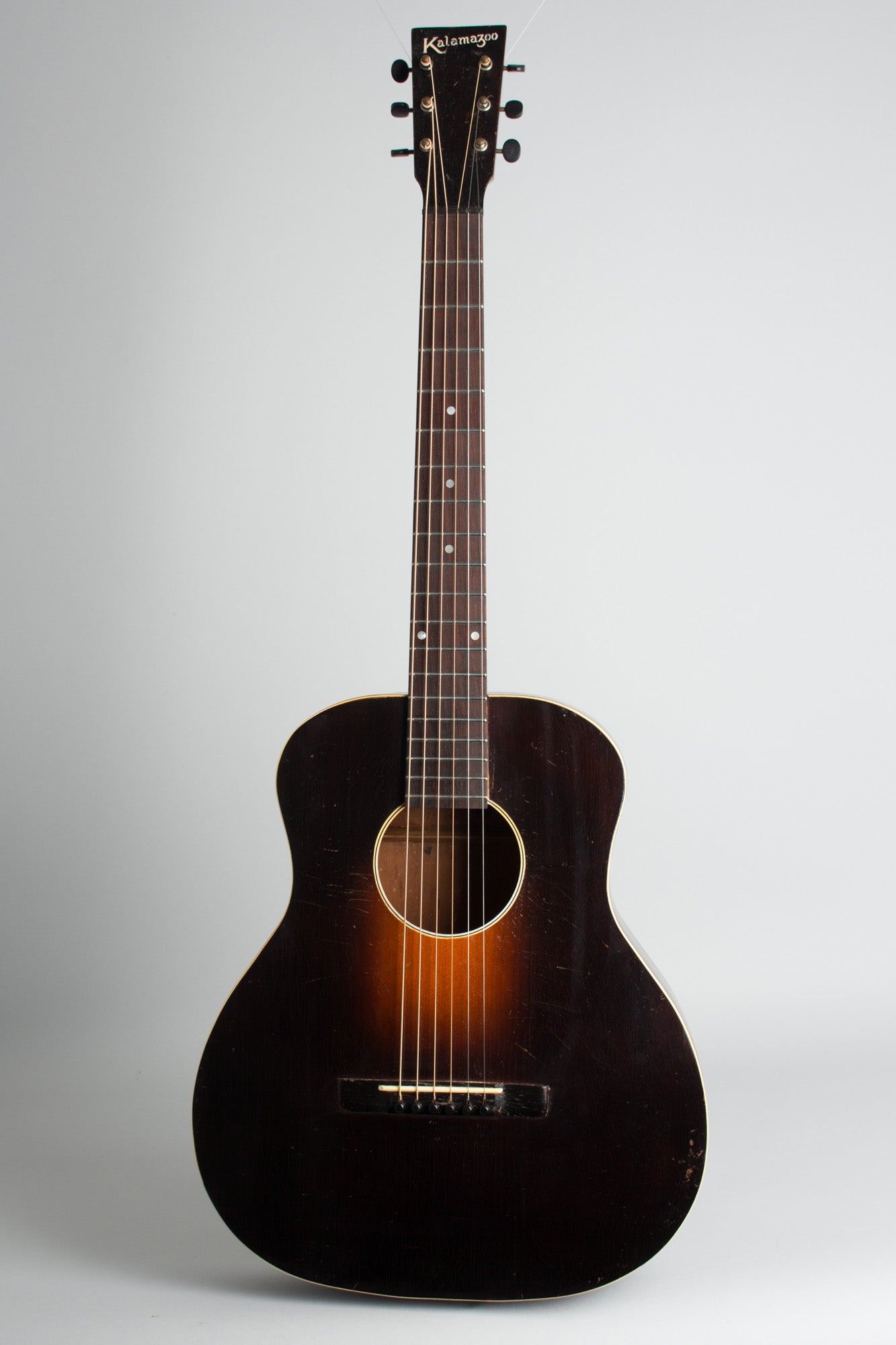 Kalamazoo Model KG Flat Top Acoustic Guitar (1933)