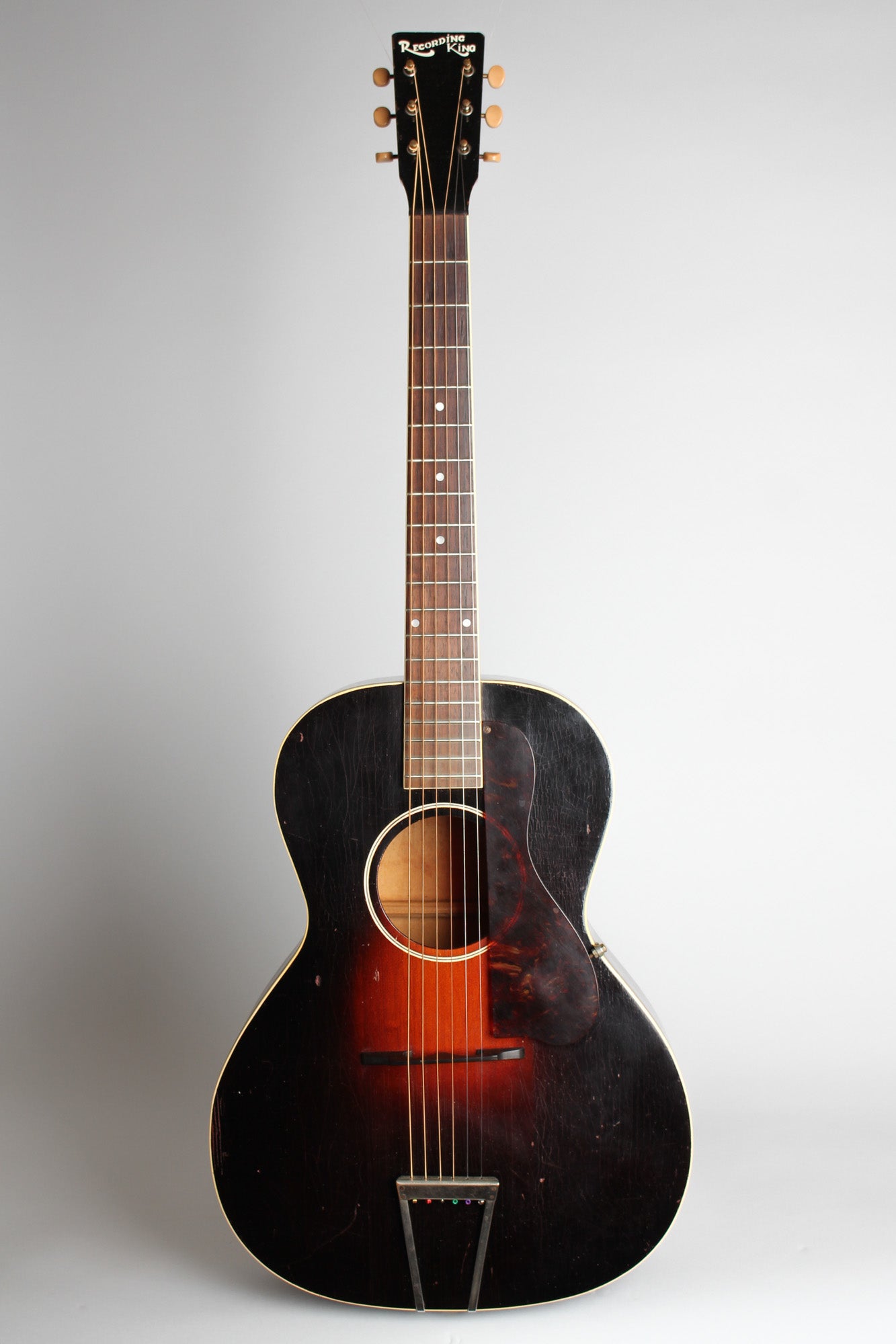 Gibson Recording King Model 681 Flat Top Acoustic Guitar (1934)
